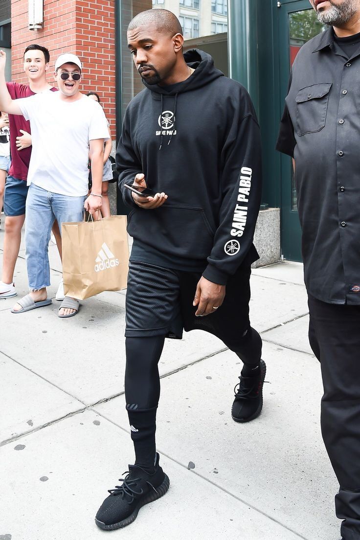 Kanye West × Vintage Saint Pablo Tour First Print Hoodie Size US L / EU 52-54 / 3 - 6 Thumbnail