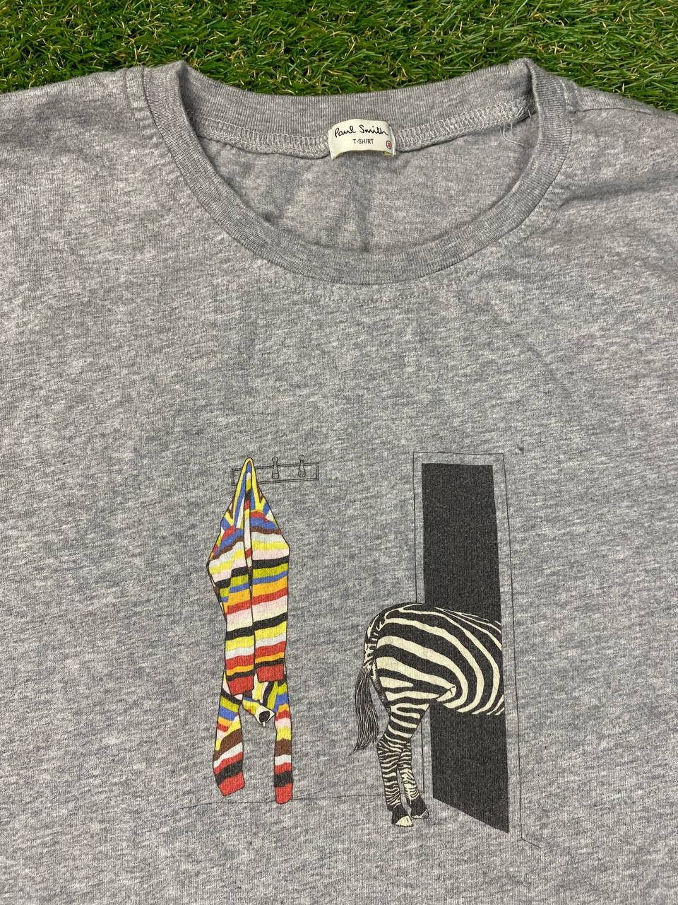 Designer × Paul Smith Paul Smith "Undressed Zebra" Printed Graphic Tee Size US L / EU 52-54 / 3 - 4 Thumbnail