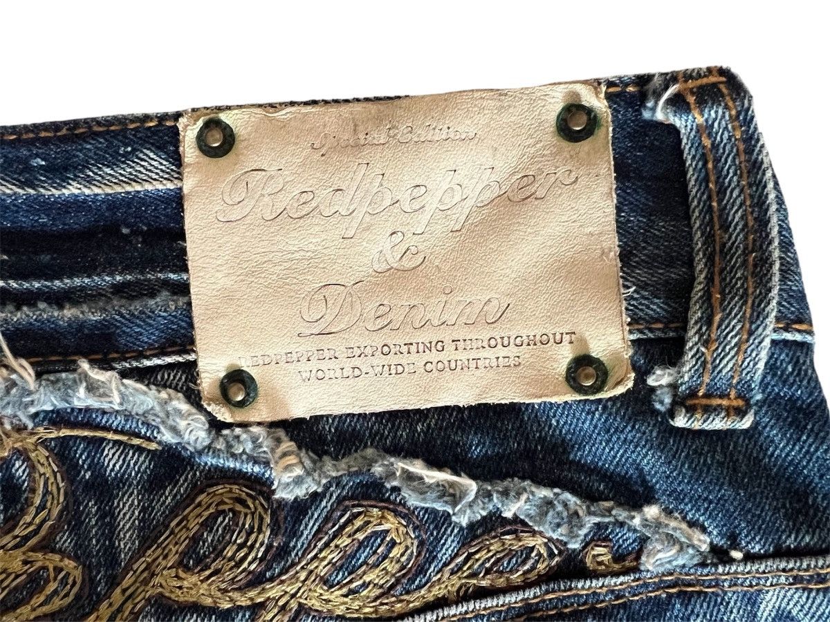 Vintage 🔥Accept Offer🔥Red Pepper & Denim Vintage Special Edition Size US 33 - 12 Thumbnail