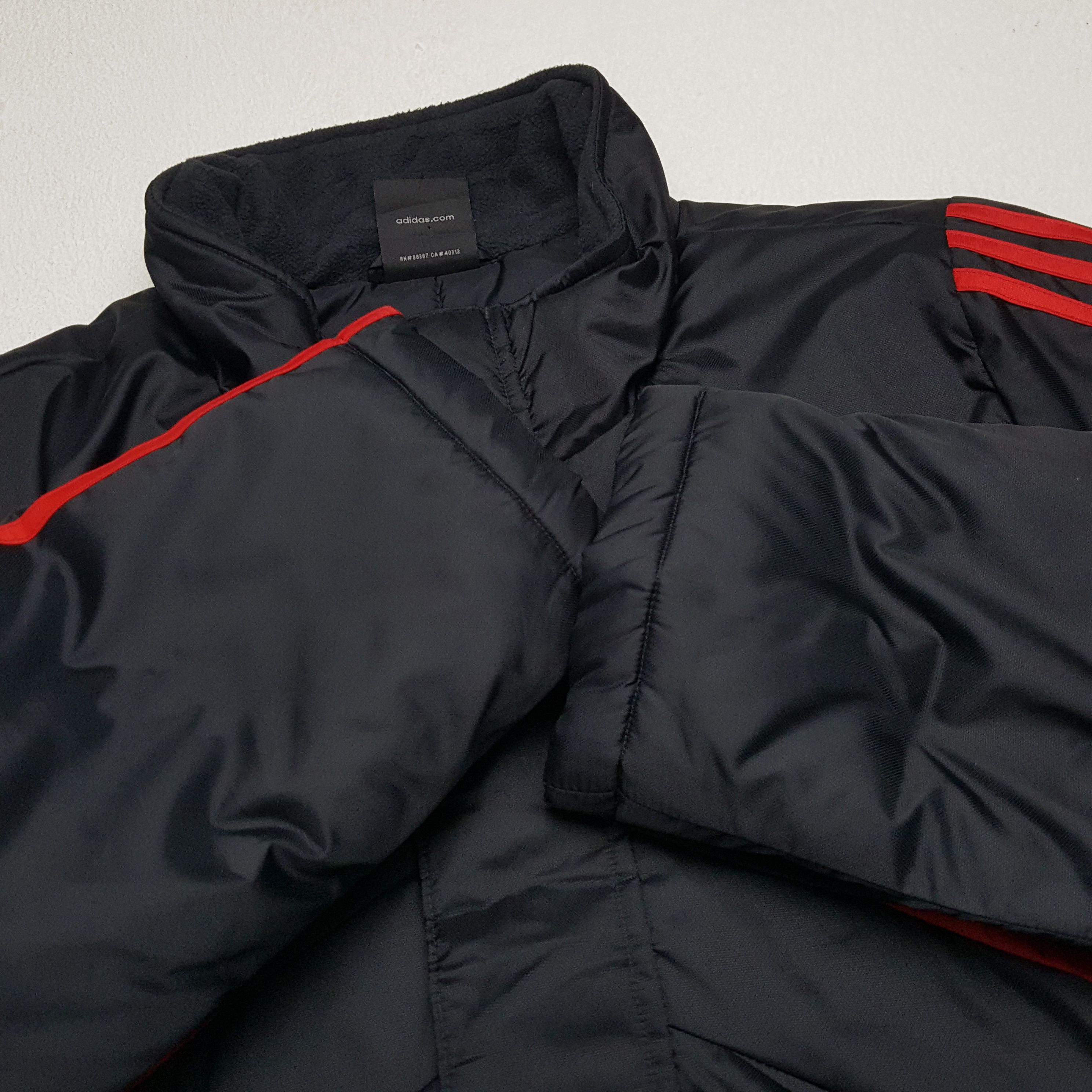 Adidas × Vintage ADIDAS AC MILAN Sportswear Winter Season Jacket Size US XL / EU 56 / 4 - 9 Thumbnail