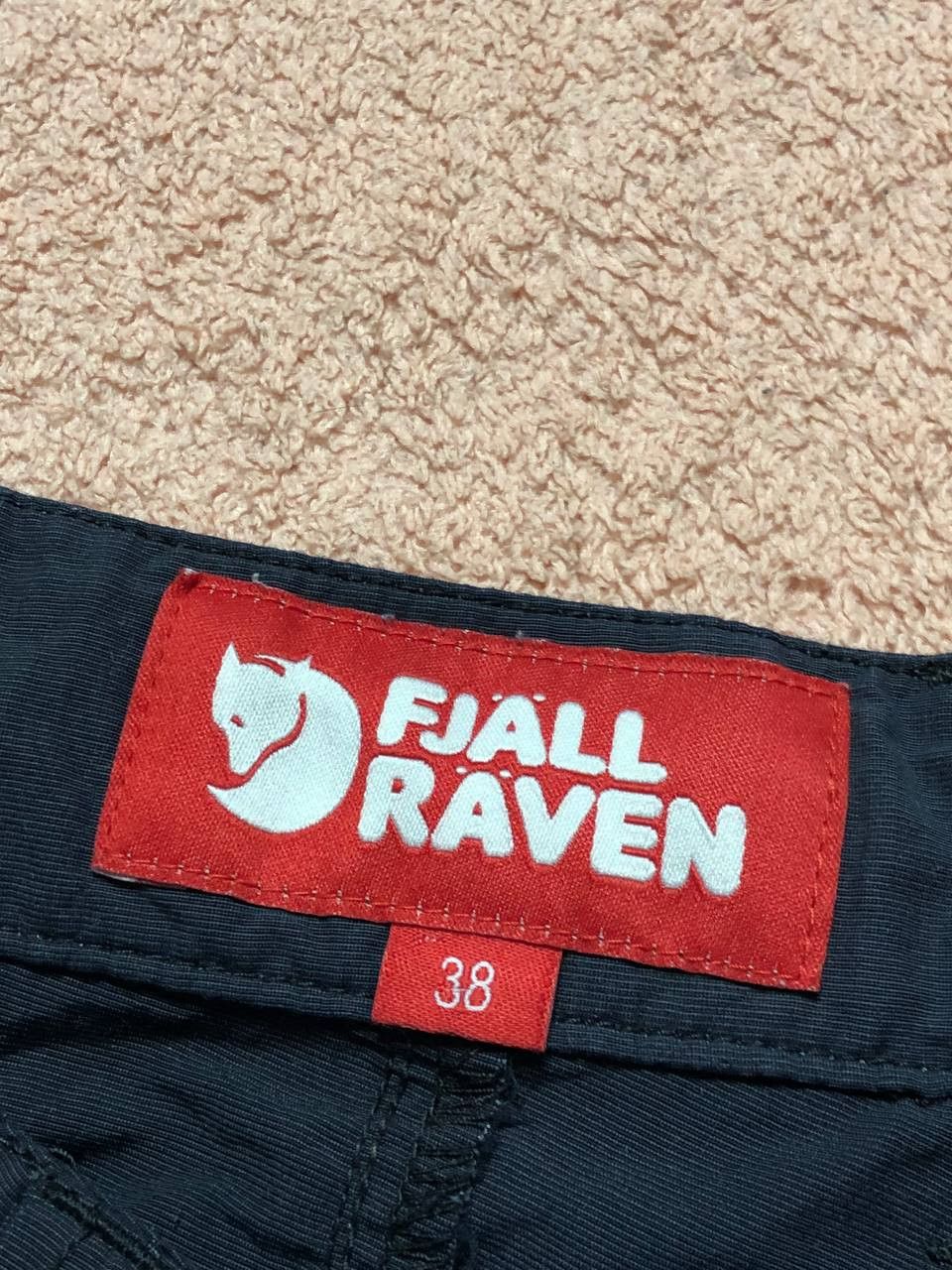 Fjallraven Vintage shorts logo Fjallraven crazy Y2K streetwear Size US 38 / EU 54 - 2 Thumbnail