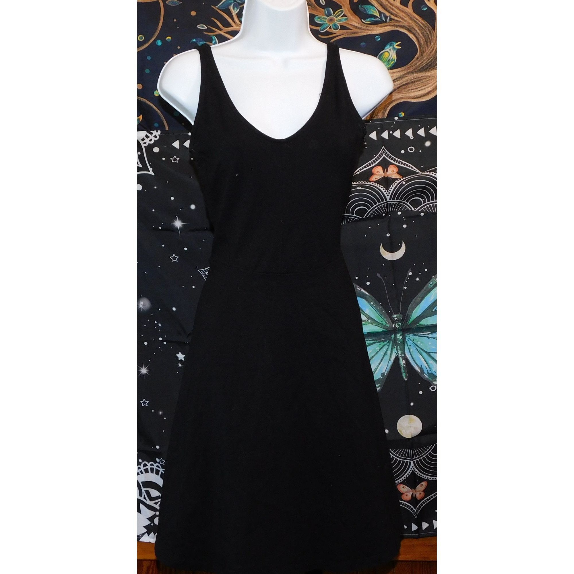 Old Navy Old Navy Gothic Black Sleeveless Skater Dress Size XS / US 0-2 / IT 36-38 - 2 Thumbnail