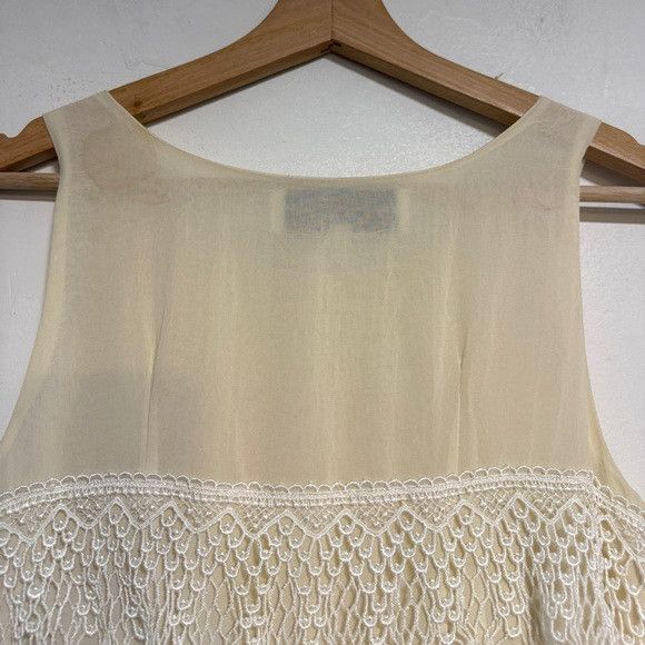 Dress the Population Dress The Population Cream Lace Fringe Shift Dress – Size XS Size XS / US 0-2 / IT 36-38 - 4 Thumbnail