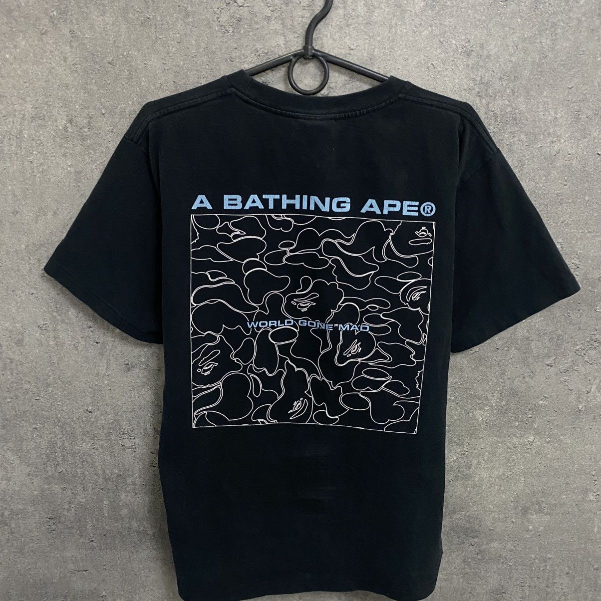 Bape A Bathing Ape BAPE T-Shirt Big Logo Size US M / EU 48-50 / 2 - 12 Thumbnail