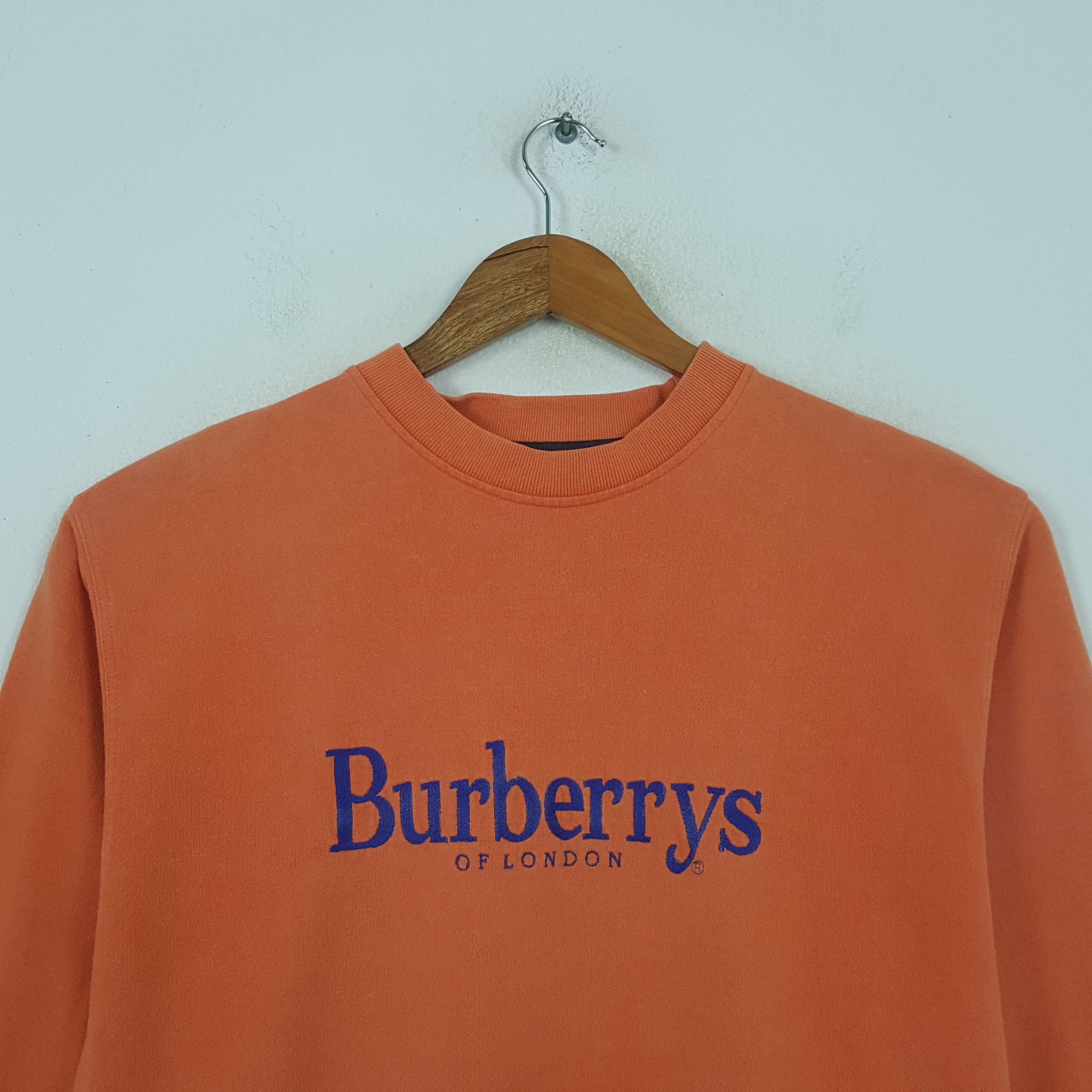 Burberry Vintage Burberry's Of London Fashion Brand Sweatshirt RR12 Size US M / EU 48-50 / 2 - 2 Thumbnail