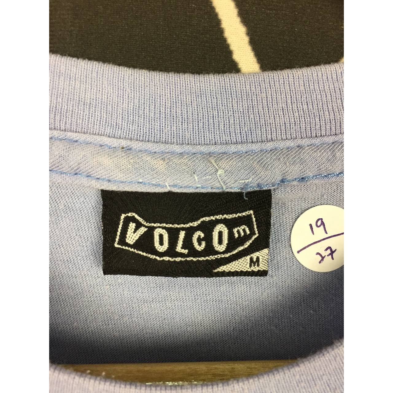 Vintage × Volcom Volcom Spell Out Logo Skateboards Surfwear Tee Size US M / EU 48-50 / 2 - 16 Thumbnail