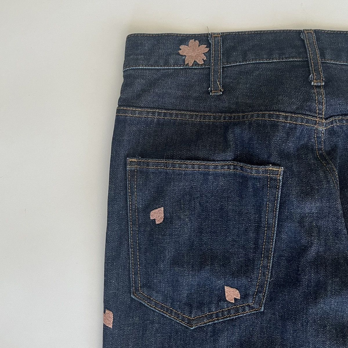 Japanese Brand Veronica by Led Rechwe Heart Embroidered Flared Jeans Size 29" - 7 Thumbnail