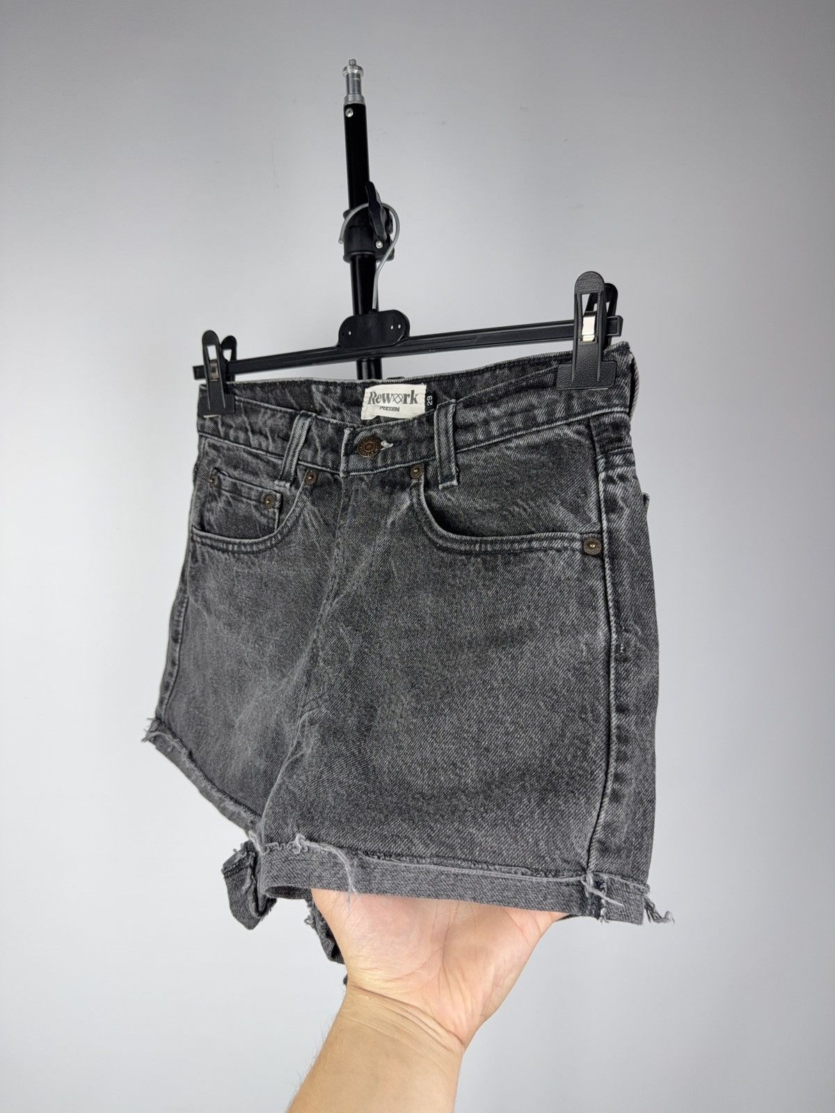 Levi's Vintage Clothing Vintage 90s USA Levi’s Retro Rework Women’s Denim Shorts Size 27" / US 4 / IT 40 - 3 Thumbnail