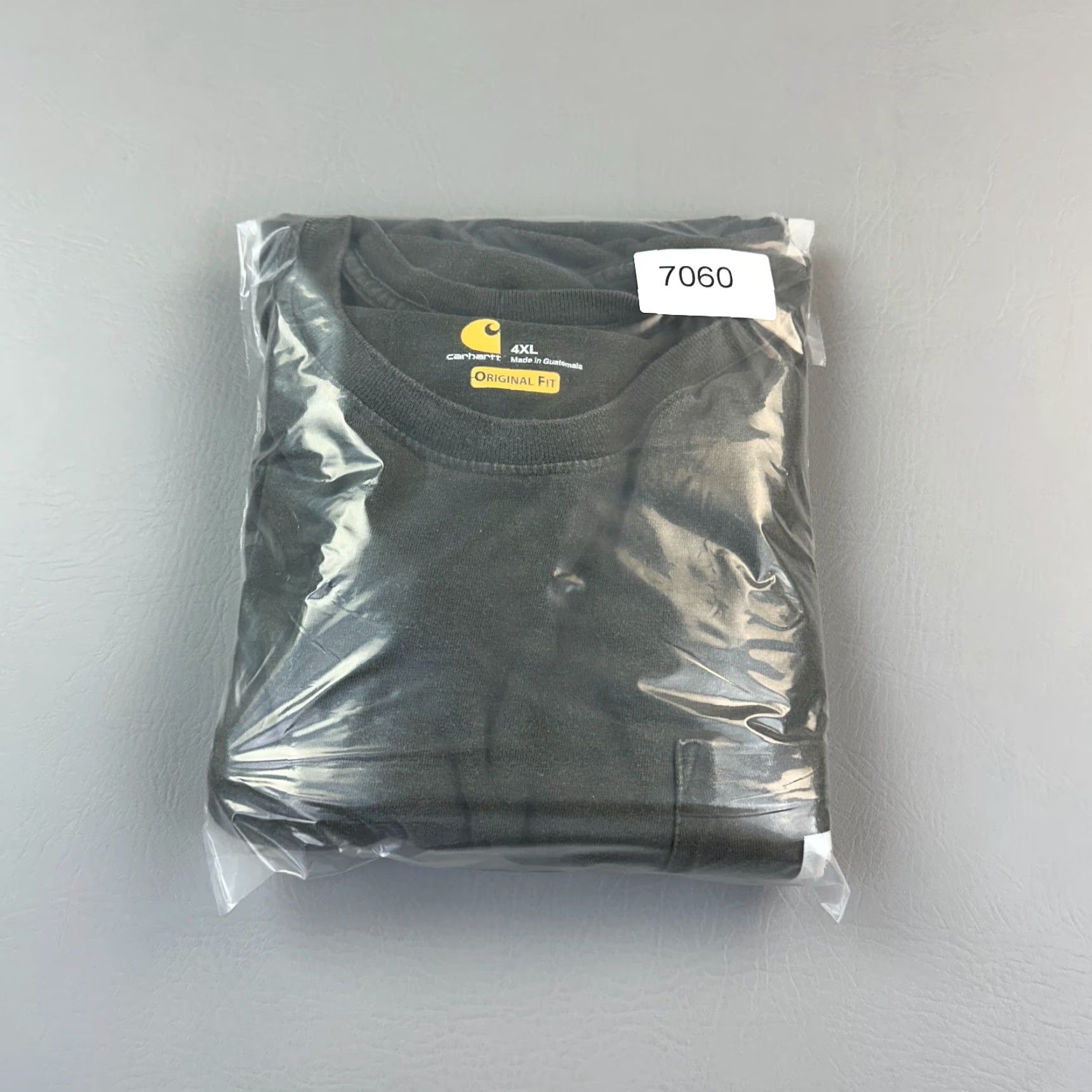Carhartt Carhartt Mens 4XL Peat Original Fit Long Sleeve Heavyweight Pocket Tee Shirt (Crew Neck) Size US XXL / EU 58 / 5 - 8 Thumbnail