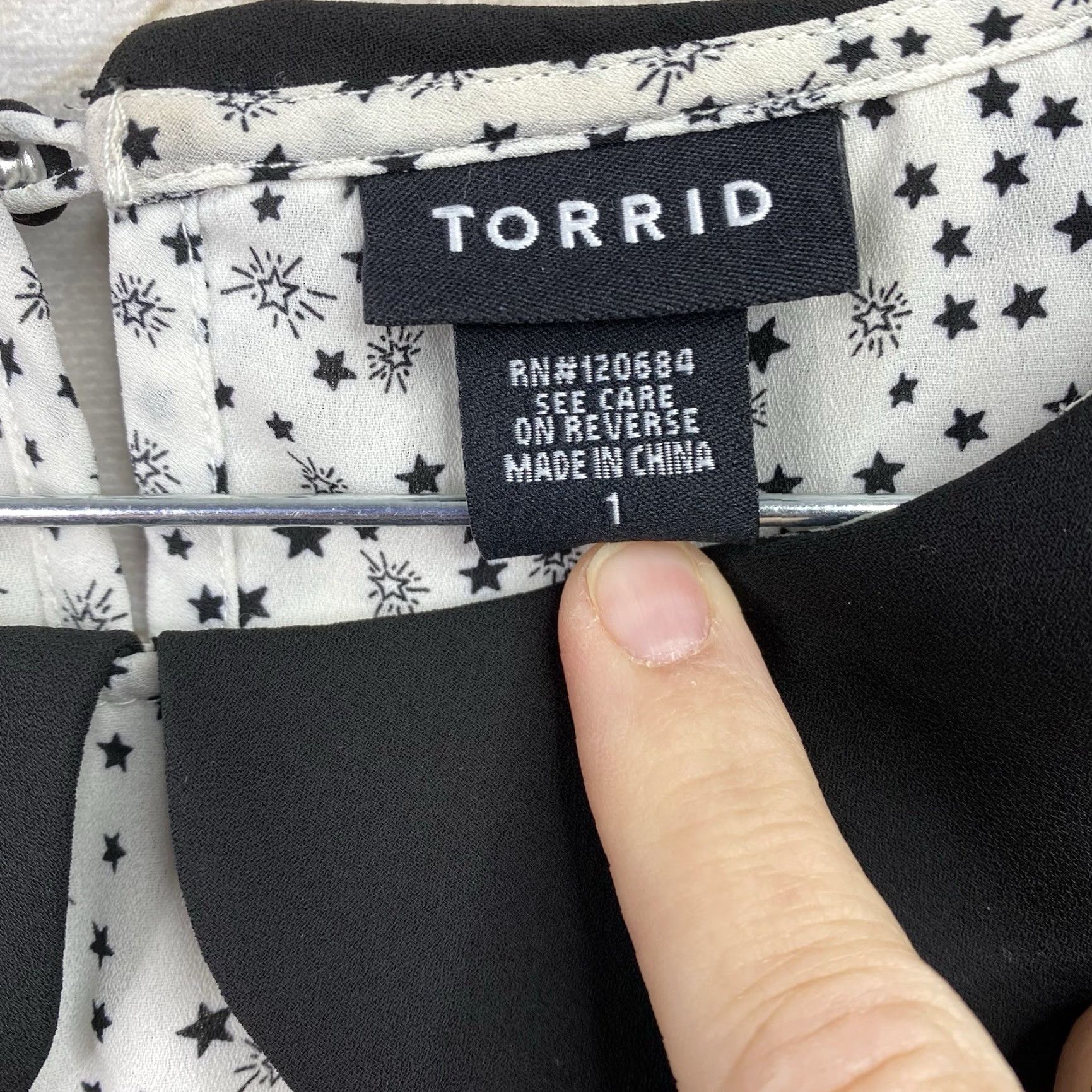 Torrid Torrid Top 1X Black White Collared Celestial Star Print Semi Sheer Short Sl Shirt Adult Plus Multicolor Moon Stars Tie-Dye Theme Womens Size XL / US 12-14 / IT 48-50 - 4 Thumbnail