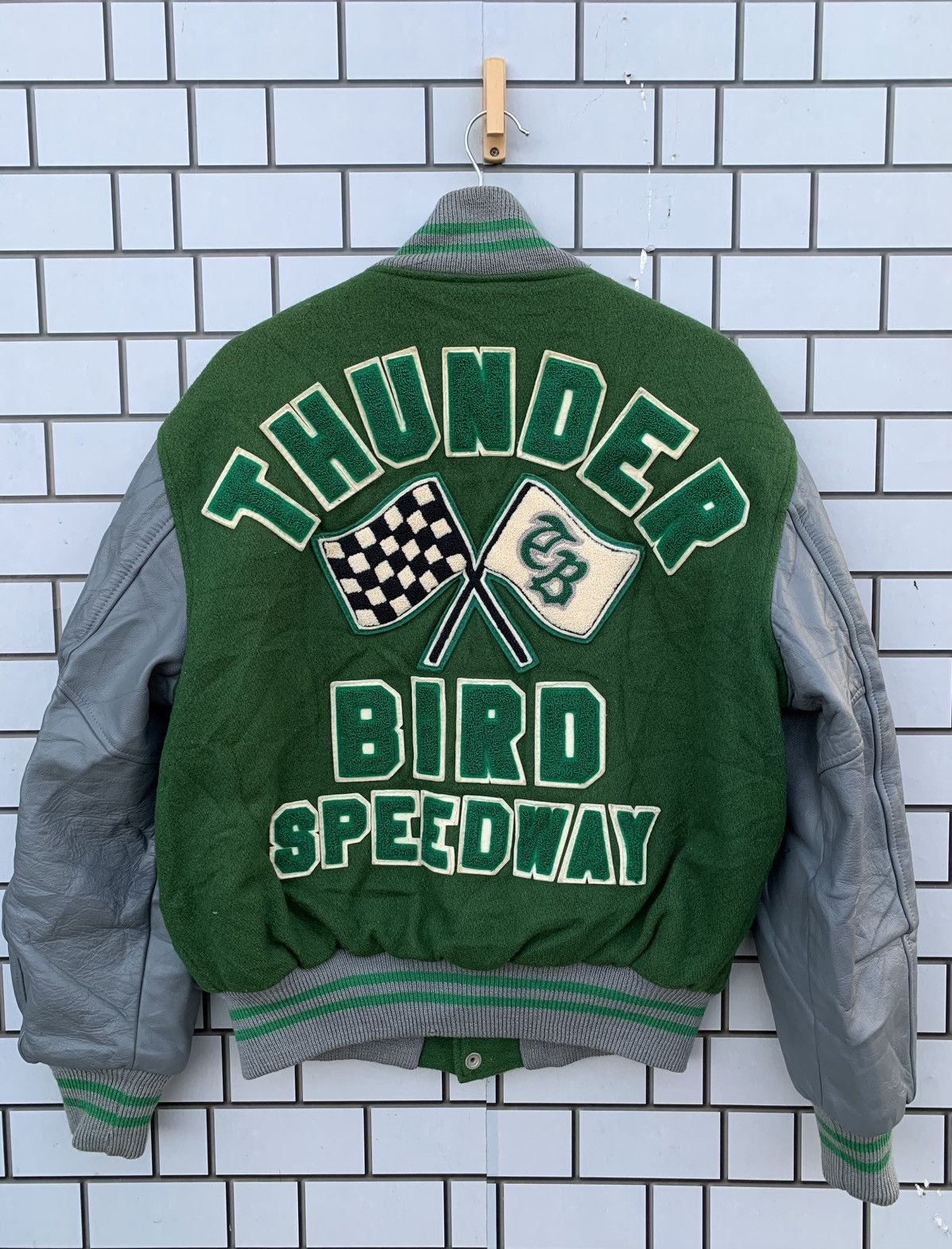 Vintage Vintage Thunder Bird Speed Way Bomber Varsity Jacket Size US S / EU 44-46 / 1 - 1 Thumbnail