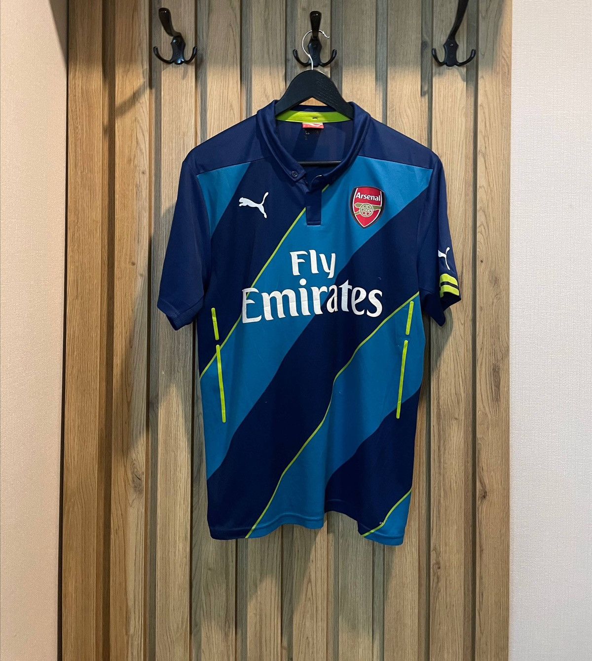 Puma Puma Arsenal 2014/15 Third Jersey Size US L / EU 52-54 / 3 - 1 Thumbnail