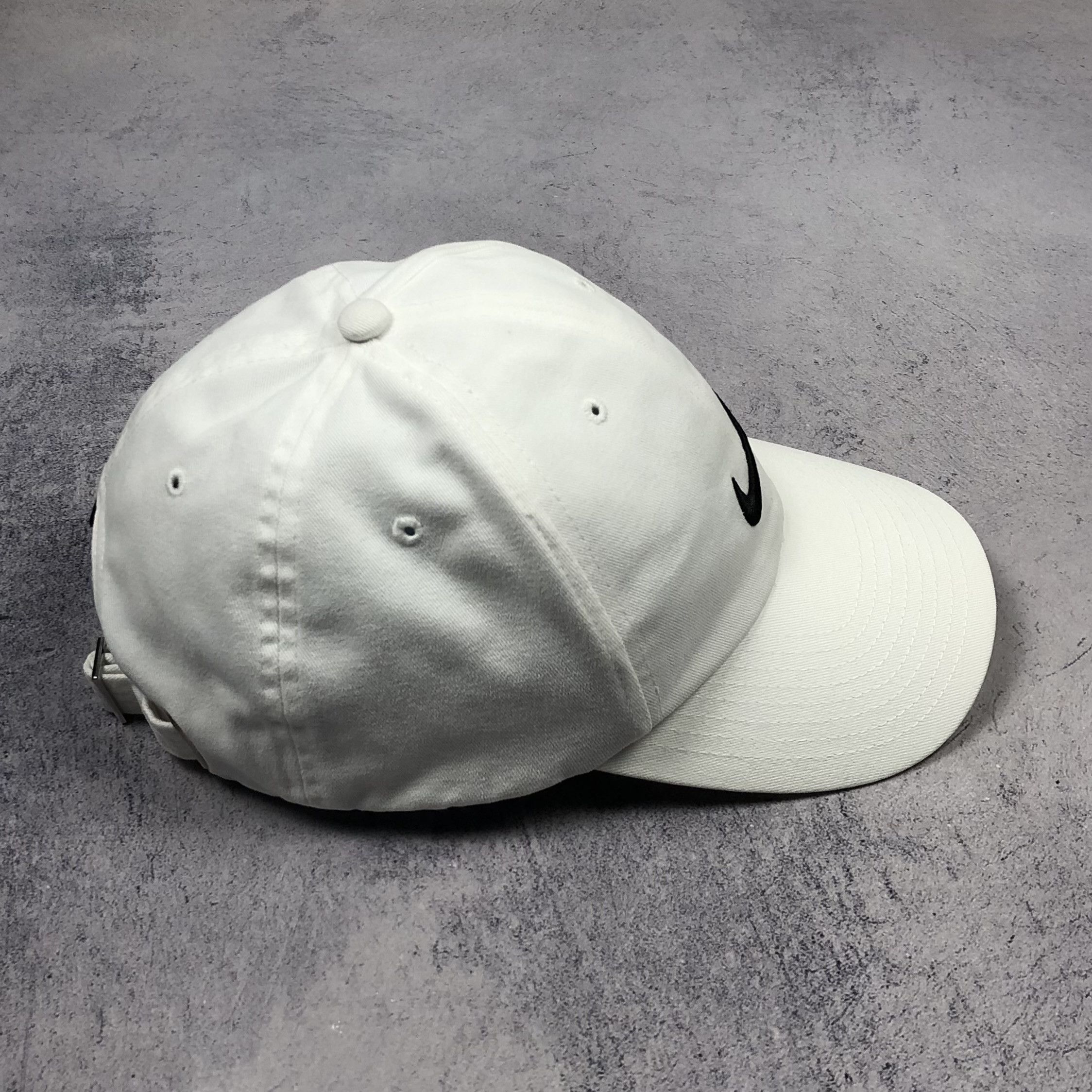Nike Nike Y2K Swoosh Vintage Cap Size ONE SIZE - 6 Thumbnail