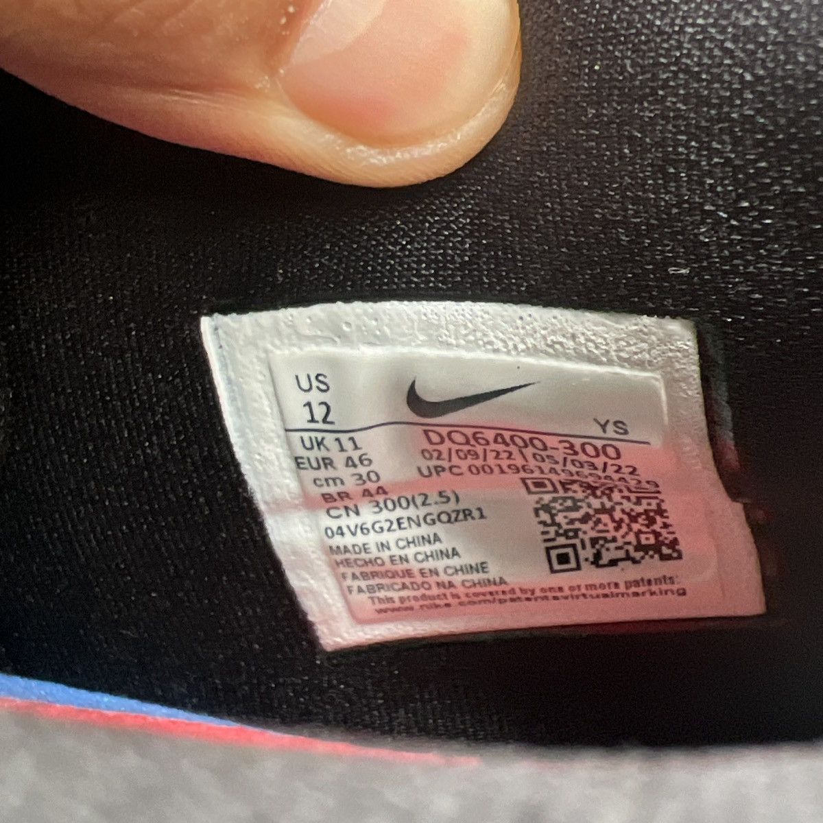 Nike Lebron 9 low reverse Liverpool Size US 12 / EU 45 - 9 Thumbnail