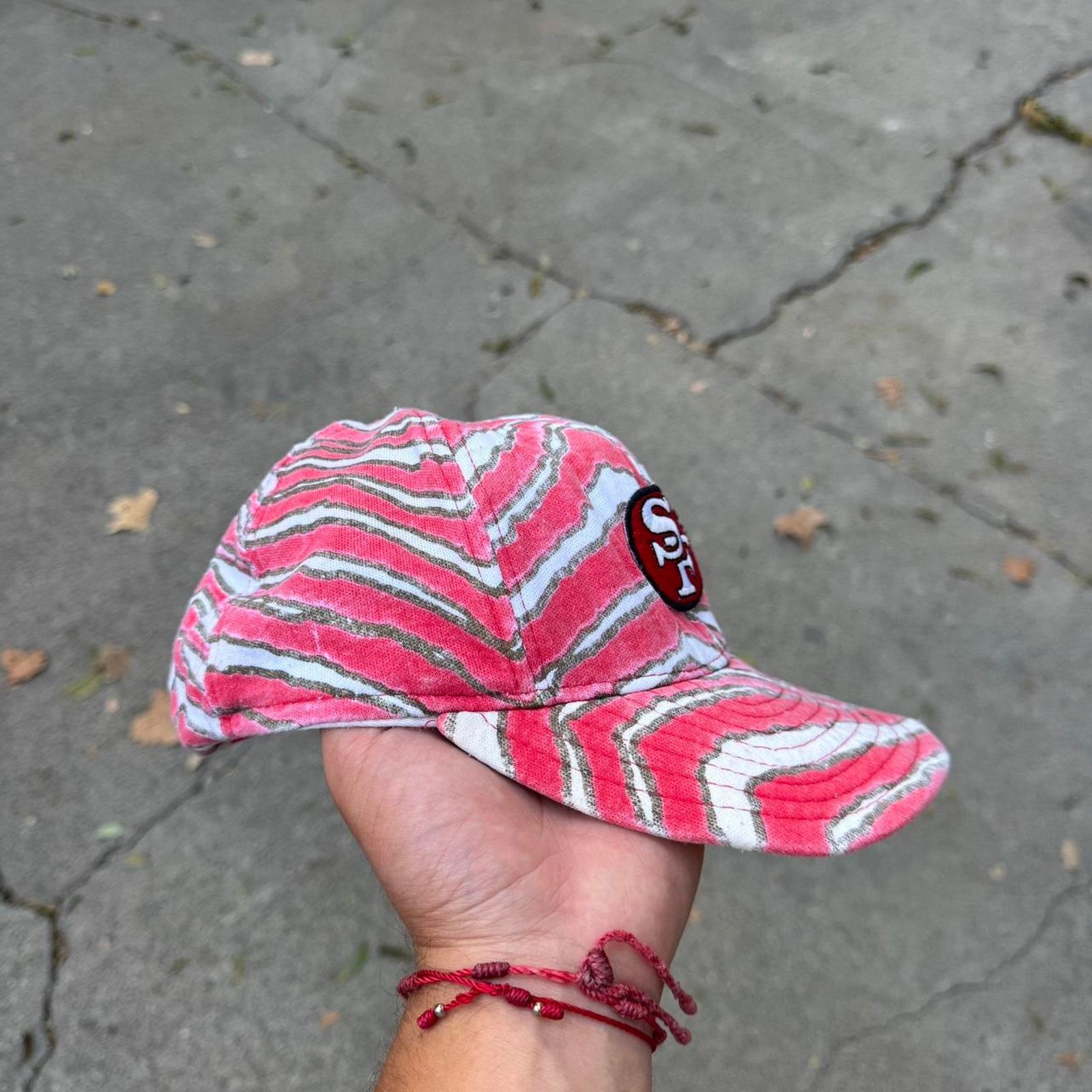 Zubaz Vintage Zubaz Tiger Stripe San Francisco 49ers Snapback Hat Size ONE SIZE - 2 Thumbnail