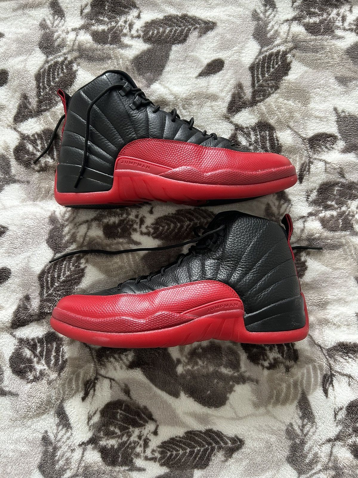 Jordan 12 Flu game(2016)