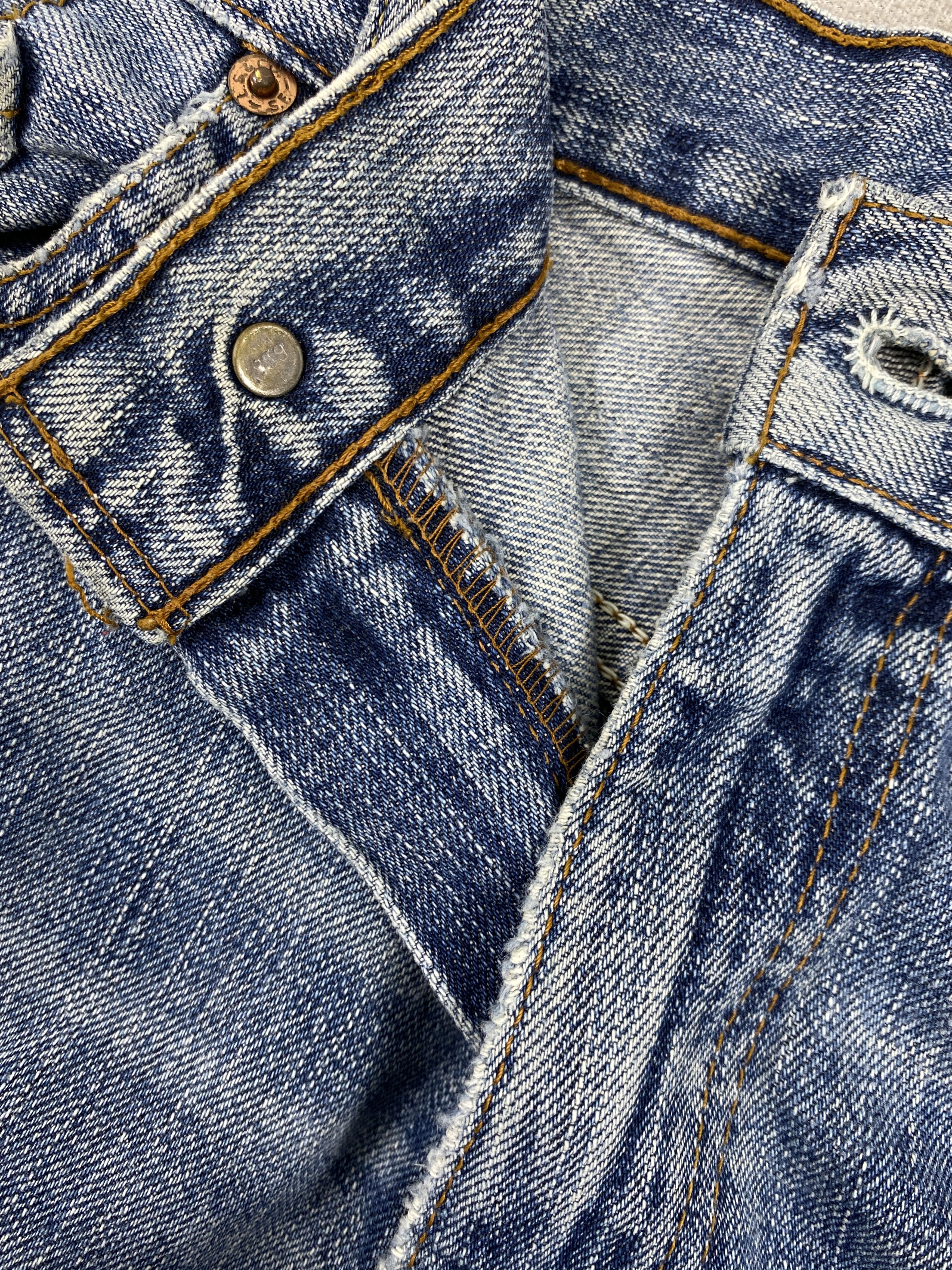 Levi's Distressed Blue Vintage Levi's 502 Jeans 34x34.5 - JN3564 Size US 34 / EU 50 - 7 Thumbnail