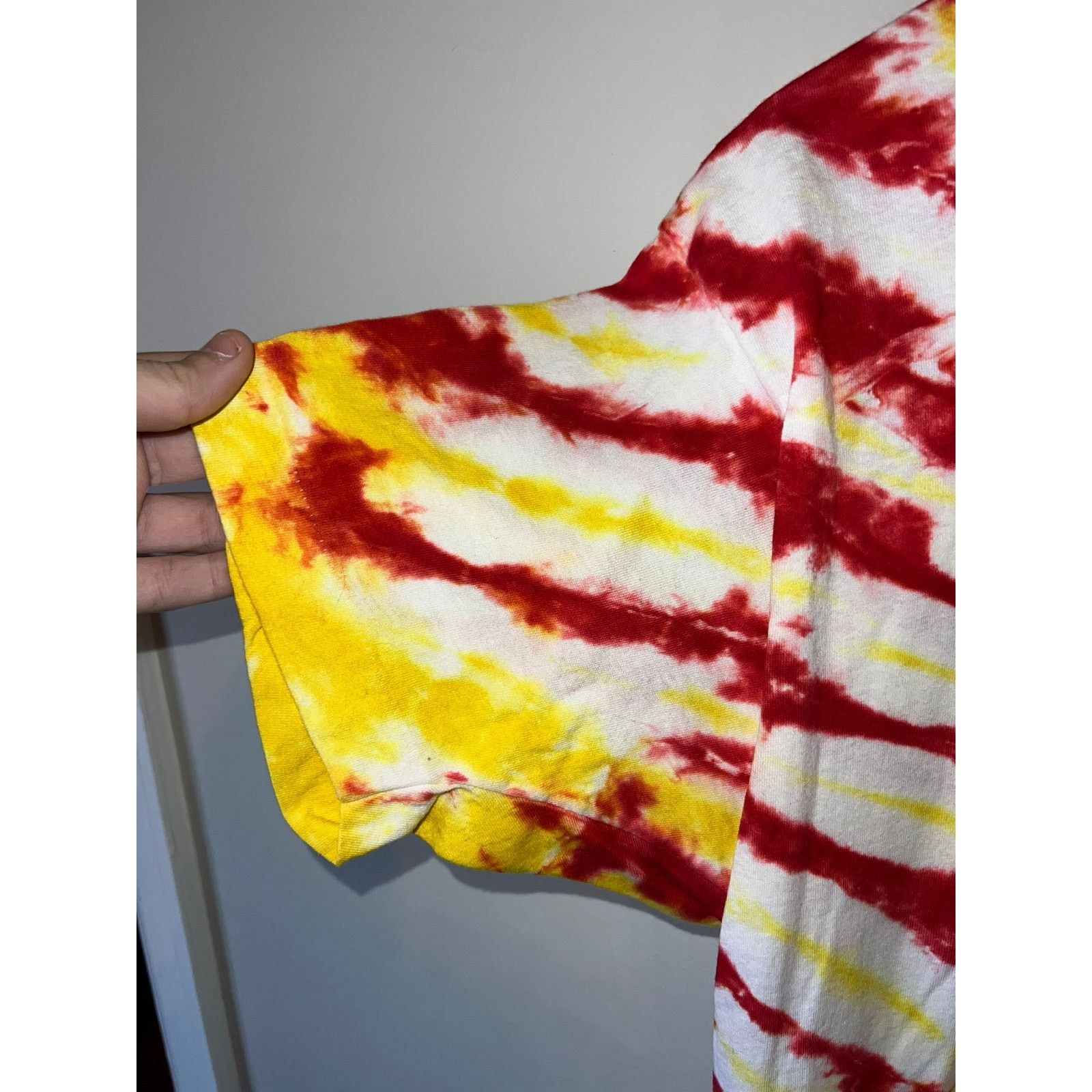 Fruit Of The Loom Vintage Tie Dye Shirt Fruit of The Loom Red VTG 80s 1980s L Size US L / EU 52-54 / 3 - 5 Thumbnail