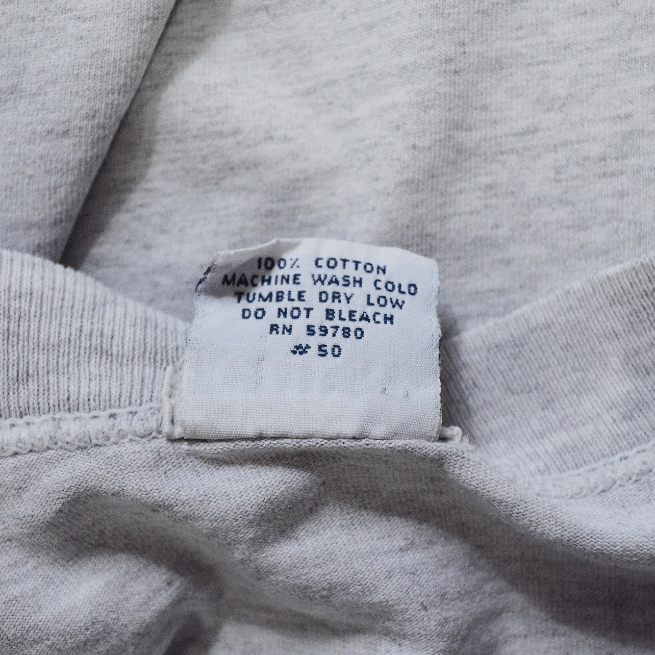 Guess × Vintage Guess Jeans made in USA Vintage Rare Unisex Big Logo Y2K Size US M / EU 48-50 / 2 - 9 Thumbnail
