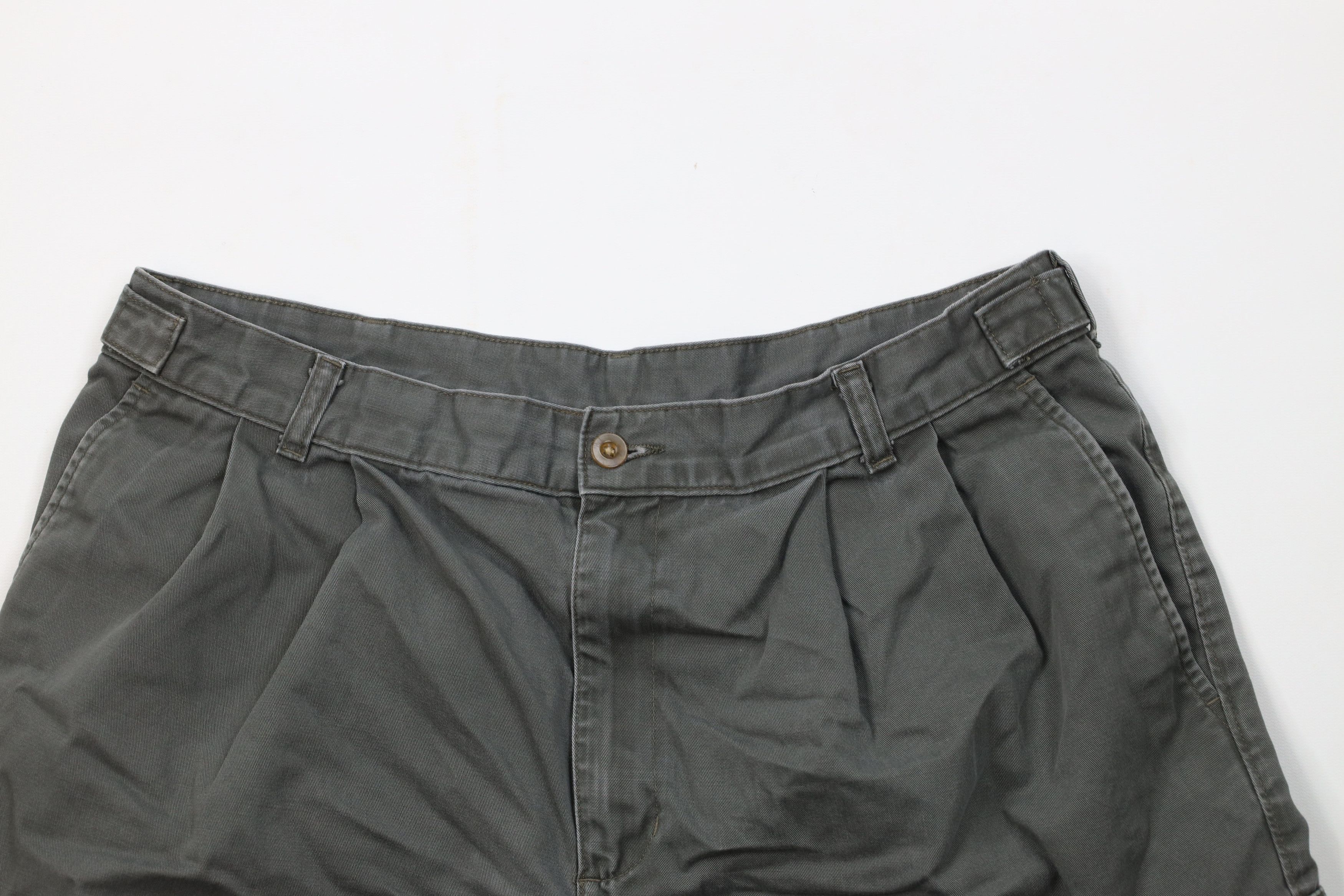 Vintage Vintage 90s Streetwear Above Knee Cargo Shorts Green Cotton Size US 36 / EU 52 - 2 Thumbnail