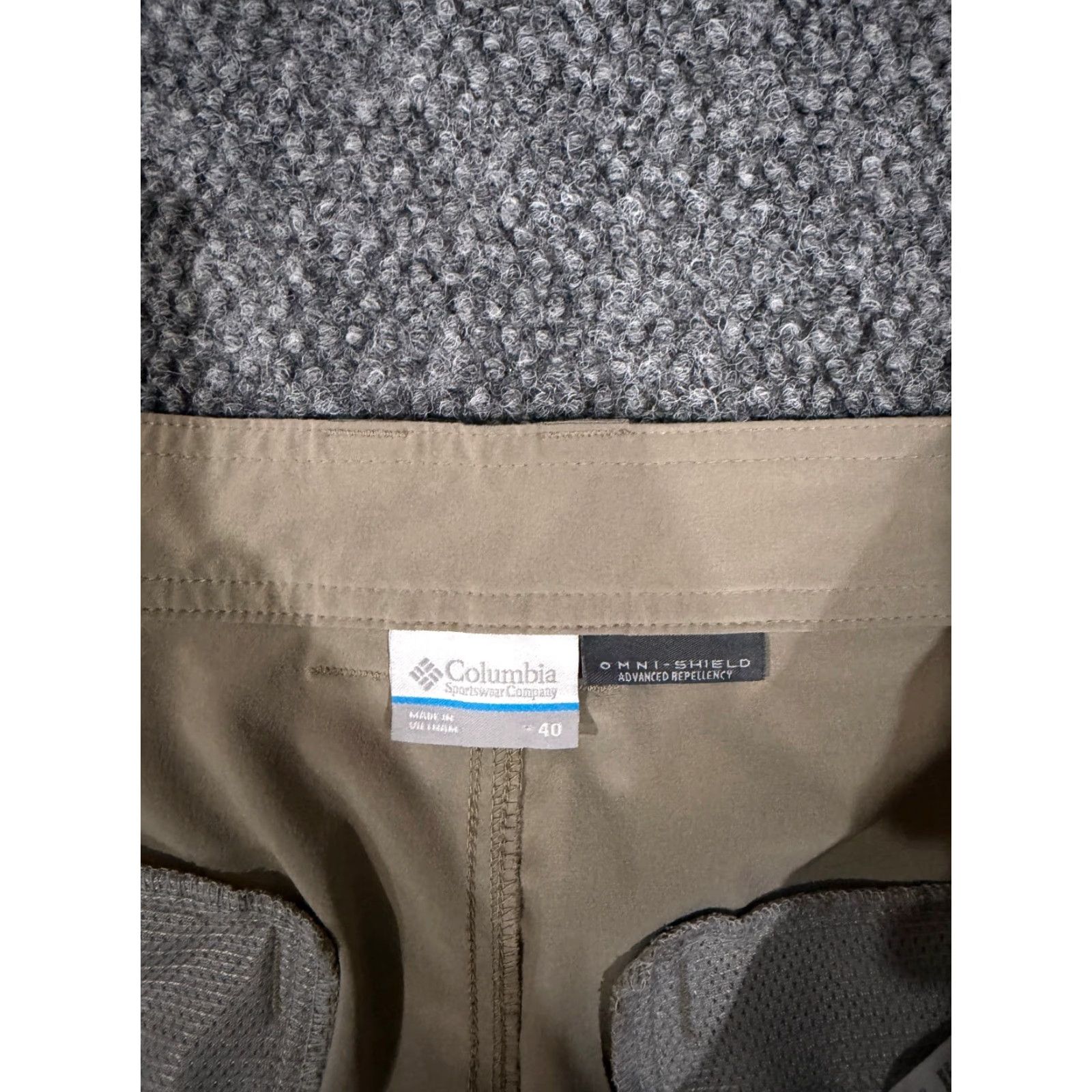Tori Richard Columbia Shorts Mens 34 Tan Omni Shield Outdoor Hiking Fishing Lightweight Shirt? Size US 34 / EU 50 - 5 Thumbnail