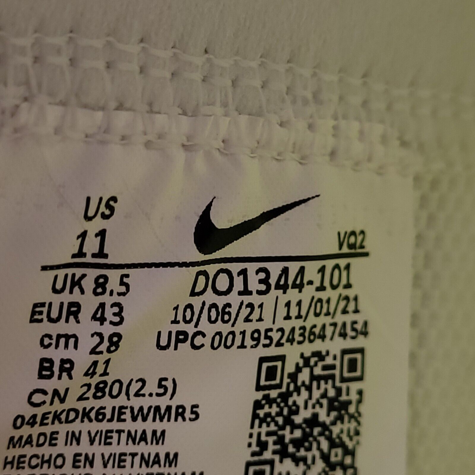 Nike Nike Blazer Mid '77 Next Nature Womens Size 11 DO1344-101 Size US 11 / IT 41 - 8 Thumbnail