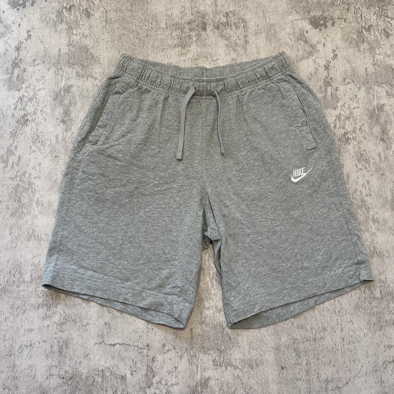 Nike Nike Shorts Sportswear Rap hip hop Summer Vacation Grey Size US 30 / EU 46 - 1 Thumbnail