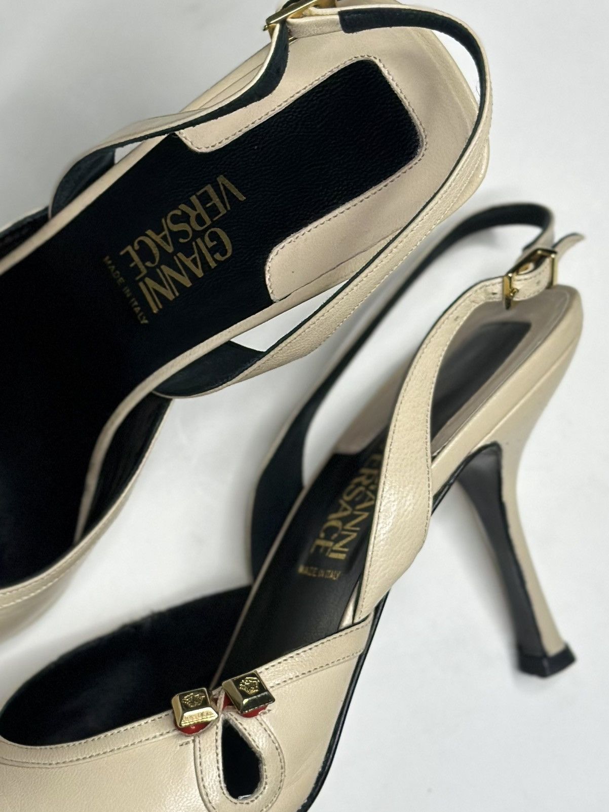 Versace Vintage Versace shoes Size US 8.5 / IT 38.5 - 6 Thumbnail