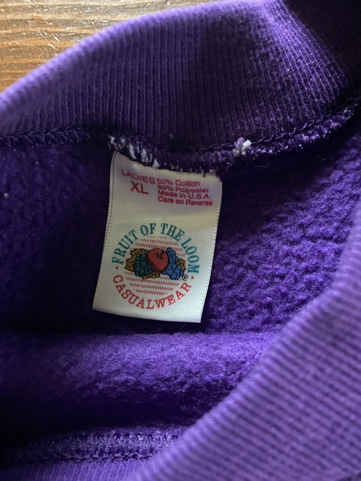 Fruit Of The Loom Vintage 90’s Lo-Fi Purple Raglan Crewneck Sweatshirt Size US XL / EU 56 / 4 - 7 Thumbnail