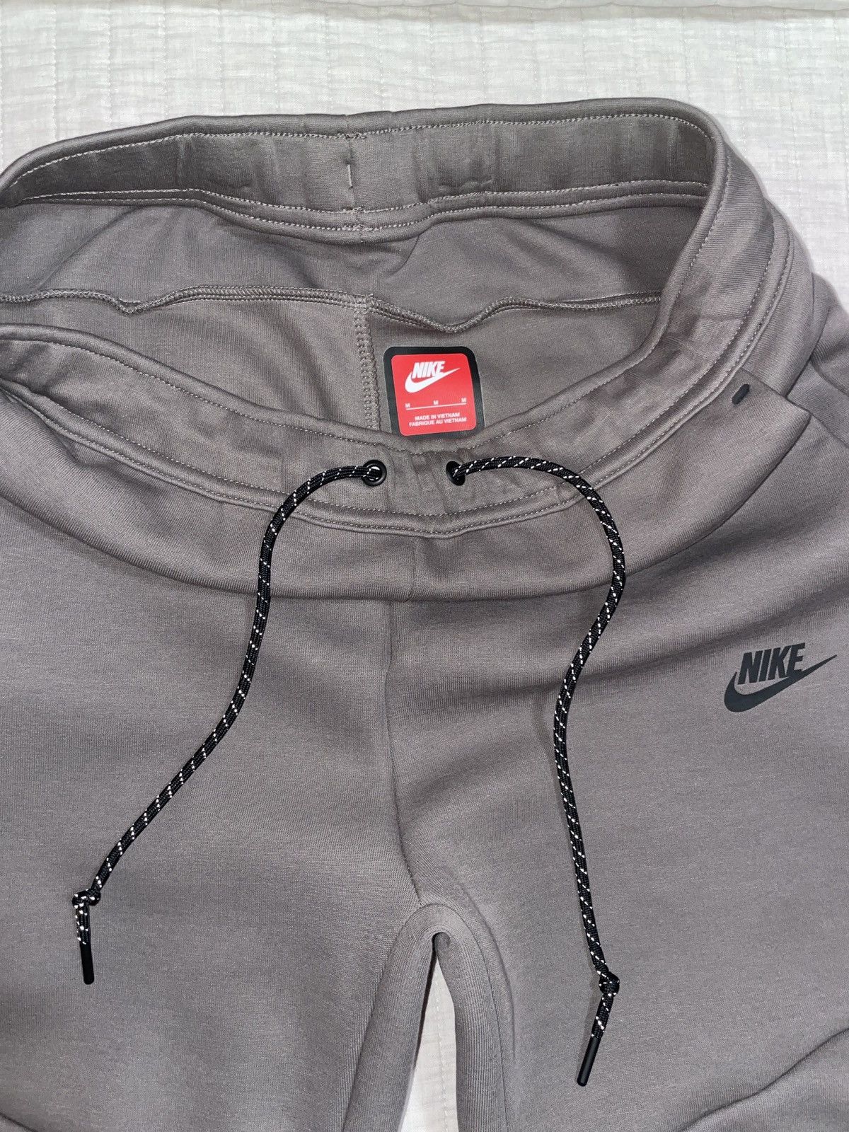Nike Nike Tech New Zip-Up Cave/Stone Size US 32 / EU 48 - 2 Thumbnail