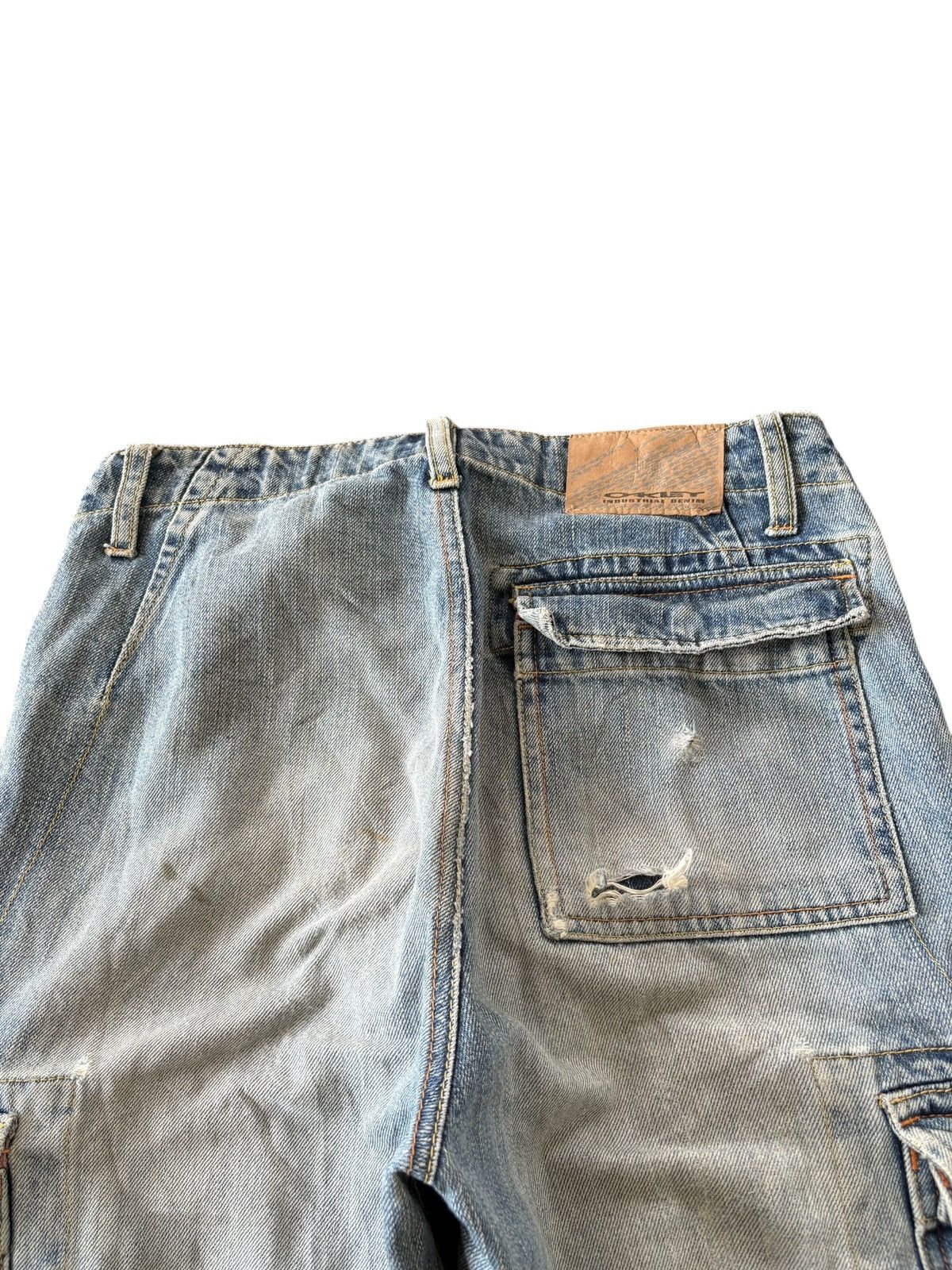 Oakley Vintage Oakley Mud Wash Distressed Baggy Cargo Jeans Size US 30 / EU 46 - 8 Thumbnail