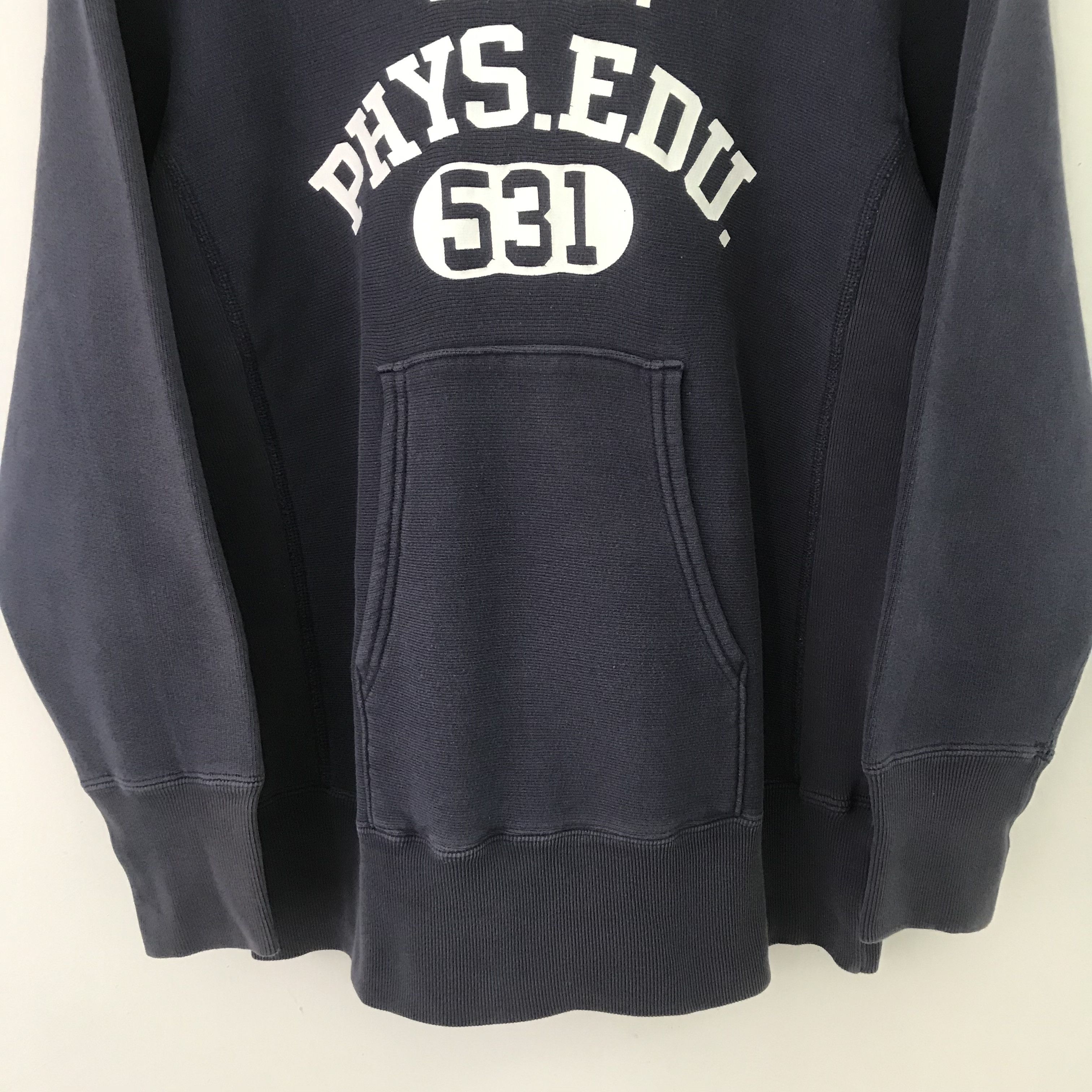 Champion ntage Champion Reverse Weave - Size US XS / EU 42 / 0 - 7 Thumbnail