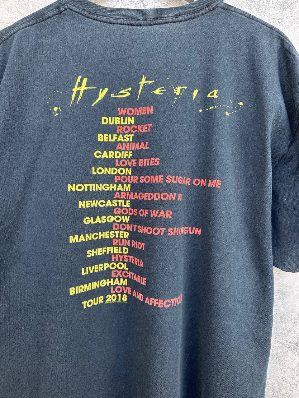 Def Leppard Def Leppard “Hysteria” Tour Graphic Tee Vintage Rock Band Size US XL / EU 56 / 4 - 6 Thumbnail