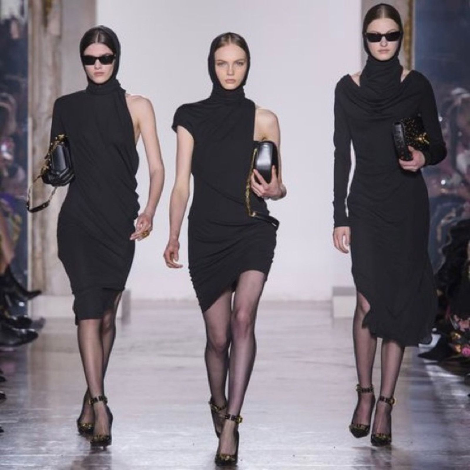 Versace NWT Versace Black Fitted Midi Dress size EU42 US6 Size M / US 6-8 / IT 42-44 - 2 Thumbnail