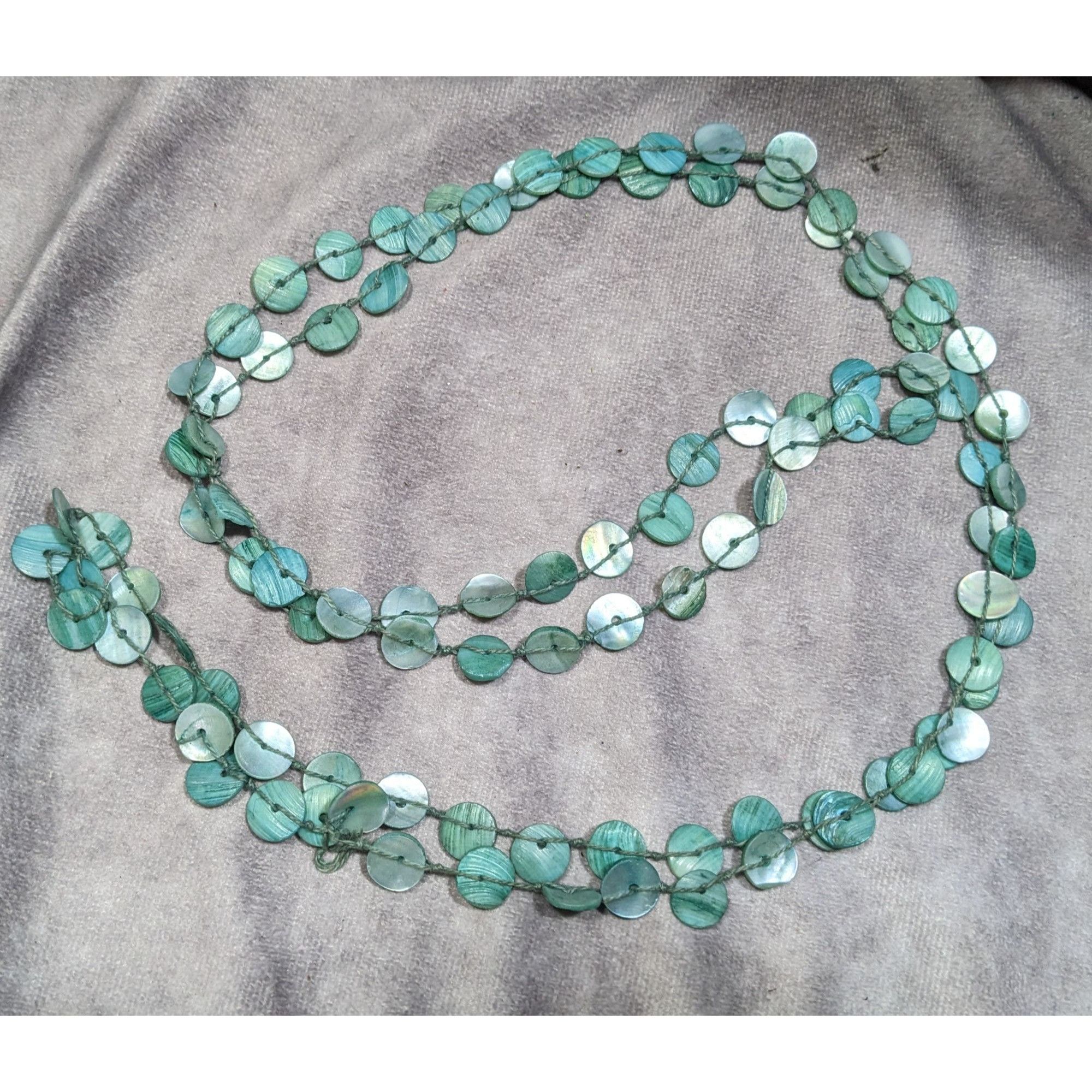 Other Beachy Mermaidcore Blue Shell Disc Beaded Necklace Size ONE SIZE - 8 Thumbnail