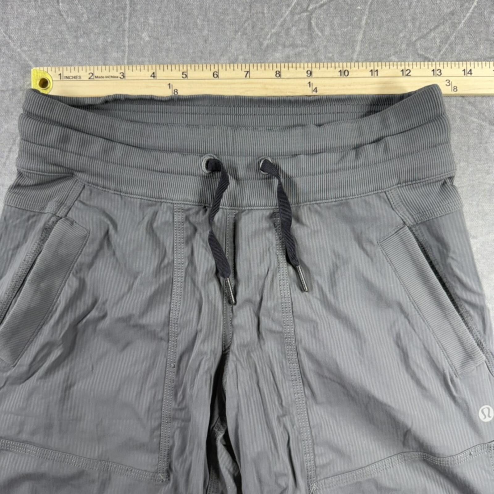Lululemon Lululemon Pants Women's Grey Dance Studio Crop Nylon Stretch Size 28" / US 6 / IT 42 - 2 Thumbnail