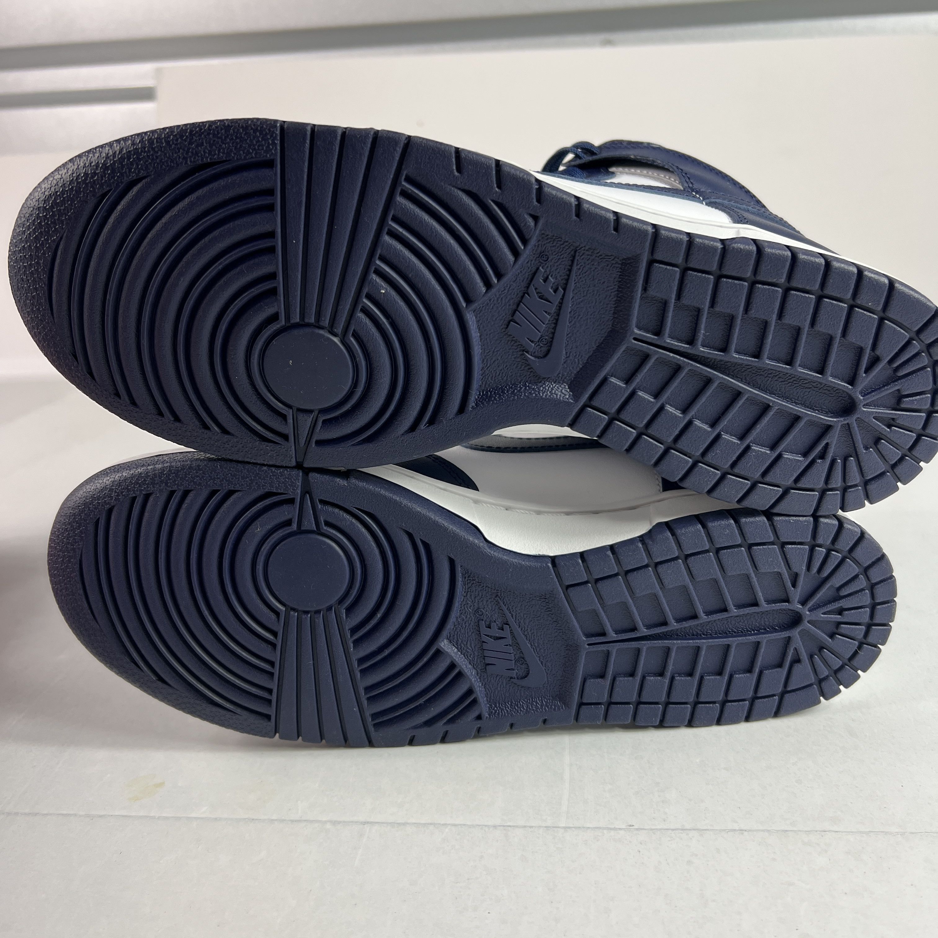 Nike Nike Dunk High Shoes Midnight Navy Blue Sneakers DD1399-104 Size US 9 / EU 42 - 9 Thumbnail