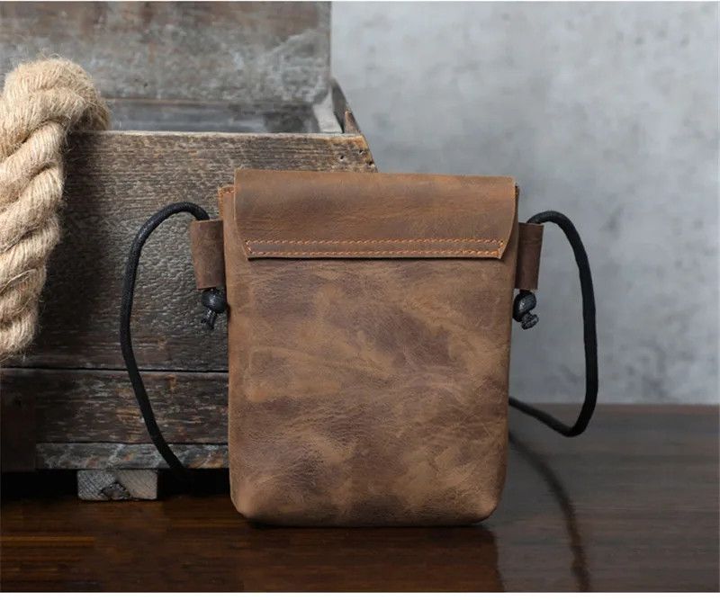 Japanese Brand Small Thin Crossbody Bag Size ONE SIZE - 2 Thumbnail