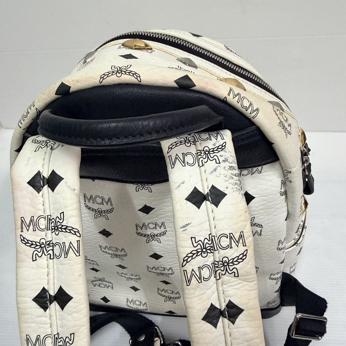 MCM MCM White Stuck Medium Backpack Size ONE SIZE - 7 Thumbnail