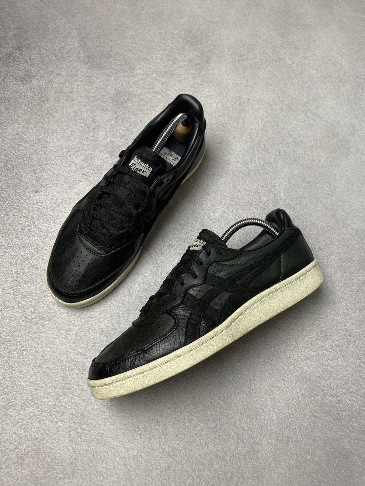 Asics Vintage Asics Onitsuka Tiger OG Mexico 66 Leather Sneakers Size US 7.5 / EU 40-41 - 1 Thumbnail