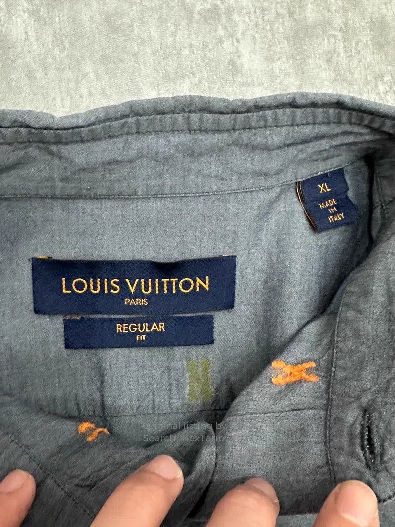 Louis Vuitton Louis Vuitton Letter Print Long Sleeve Shirt Size US XL / EU 56 / 4 - 4 Thumbnail