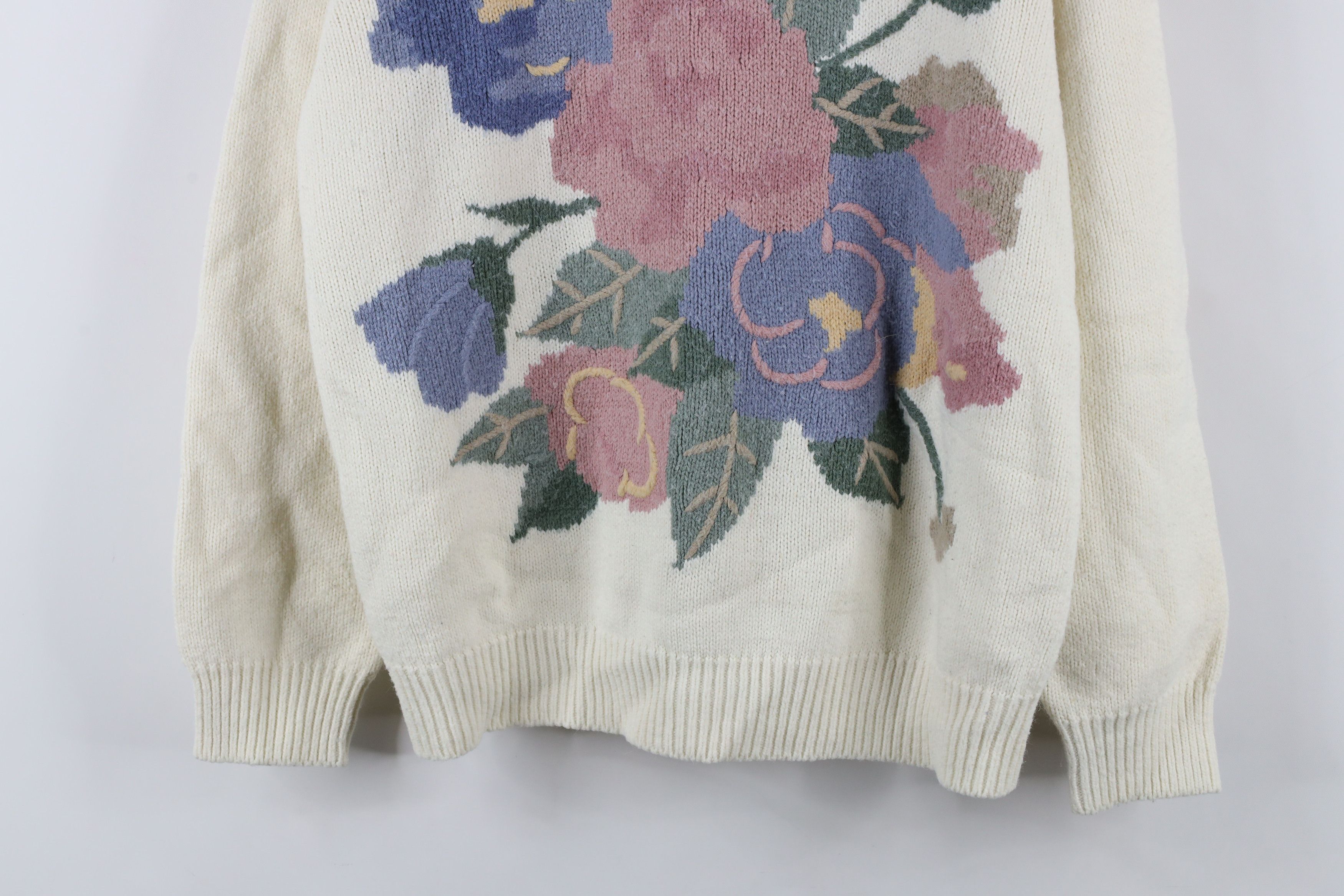Vintage Vintage 90s Streetwear Embroidered Flower Knit Sweater Size L / US 10 / IT 46 - 3 Thumbnail