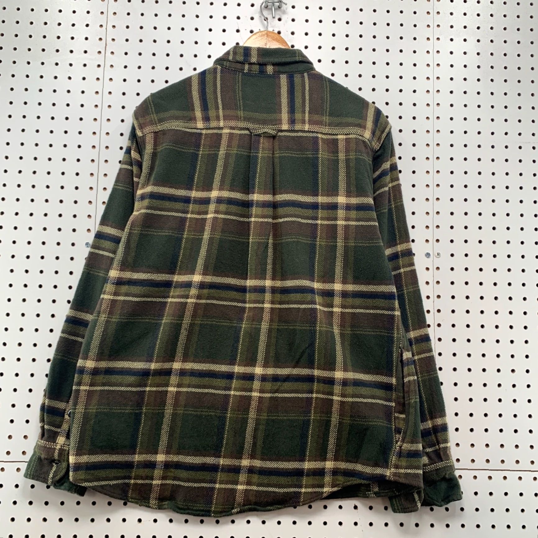 Orvis Orvis Button Shirt Mens Large Green Plaid Heavyweight Shacket 22x29 Button-Up Cotton Flannel Casual Winter Mens Size US L / EU 52-54 / 3 - 2 Thumbnail
