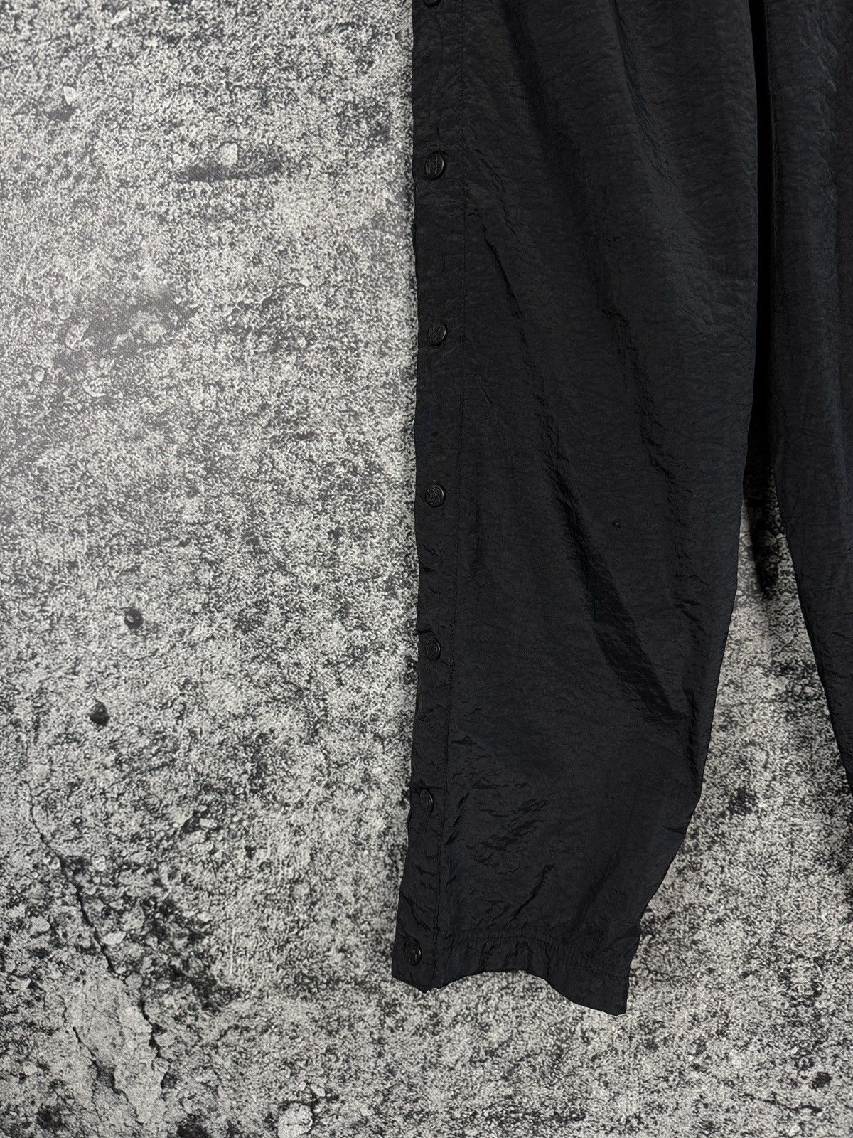 Nike Vintage 90s Nike Tearaway Nylon Track Pants Snap Button Sz S Size US 32 / EU 48 - 4 Thumbnail