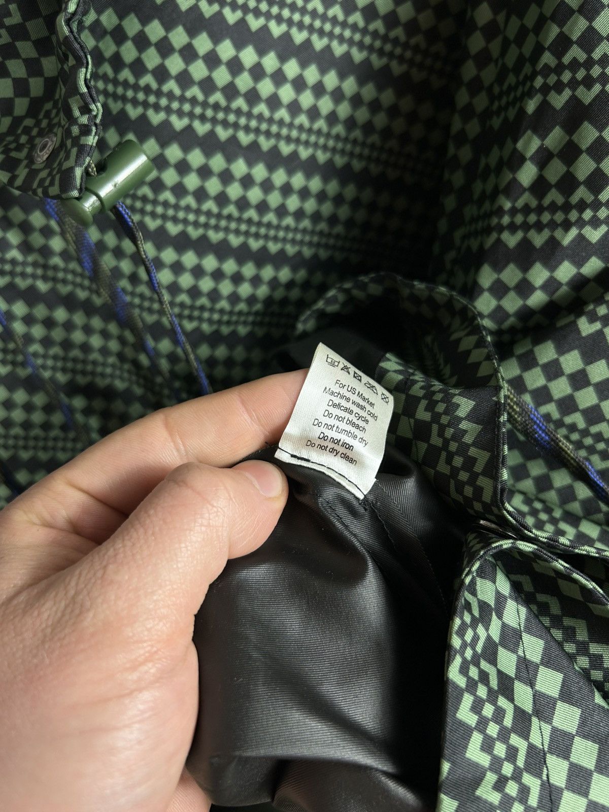 Christian Lacroix Christian Lacroix x La Redoute Geometric Pattern Rain Poncho Size US L / EU 52-54 / 3 - 11 Thumbnail