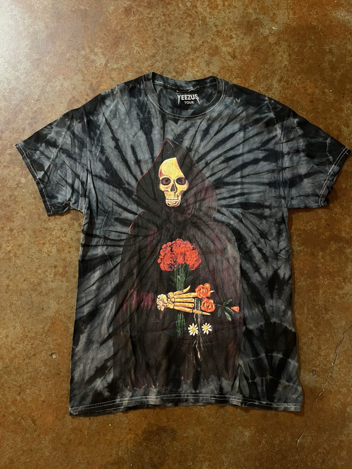 Kanye West YEEZUS Tour shirt M Size US M / EU 48-50 / 2 - 1 Thumbnail