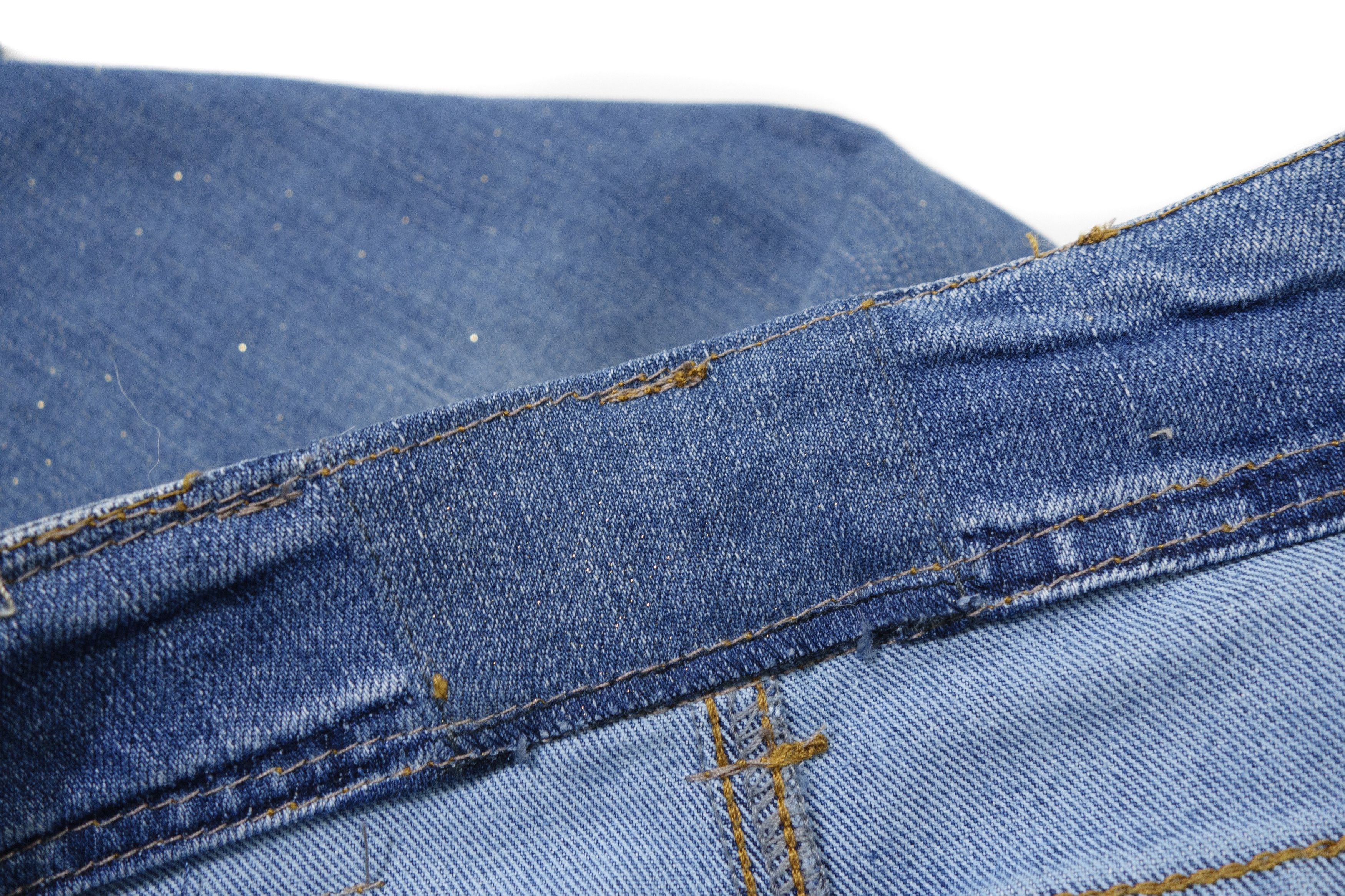 John Galliano Y2K Galliano Glitter Straight Leg Logo Patch Jeans Size 32" / US 10 / IT 46 - 8 Thumbnail