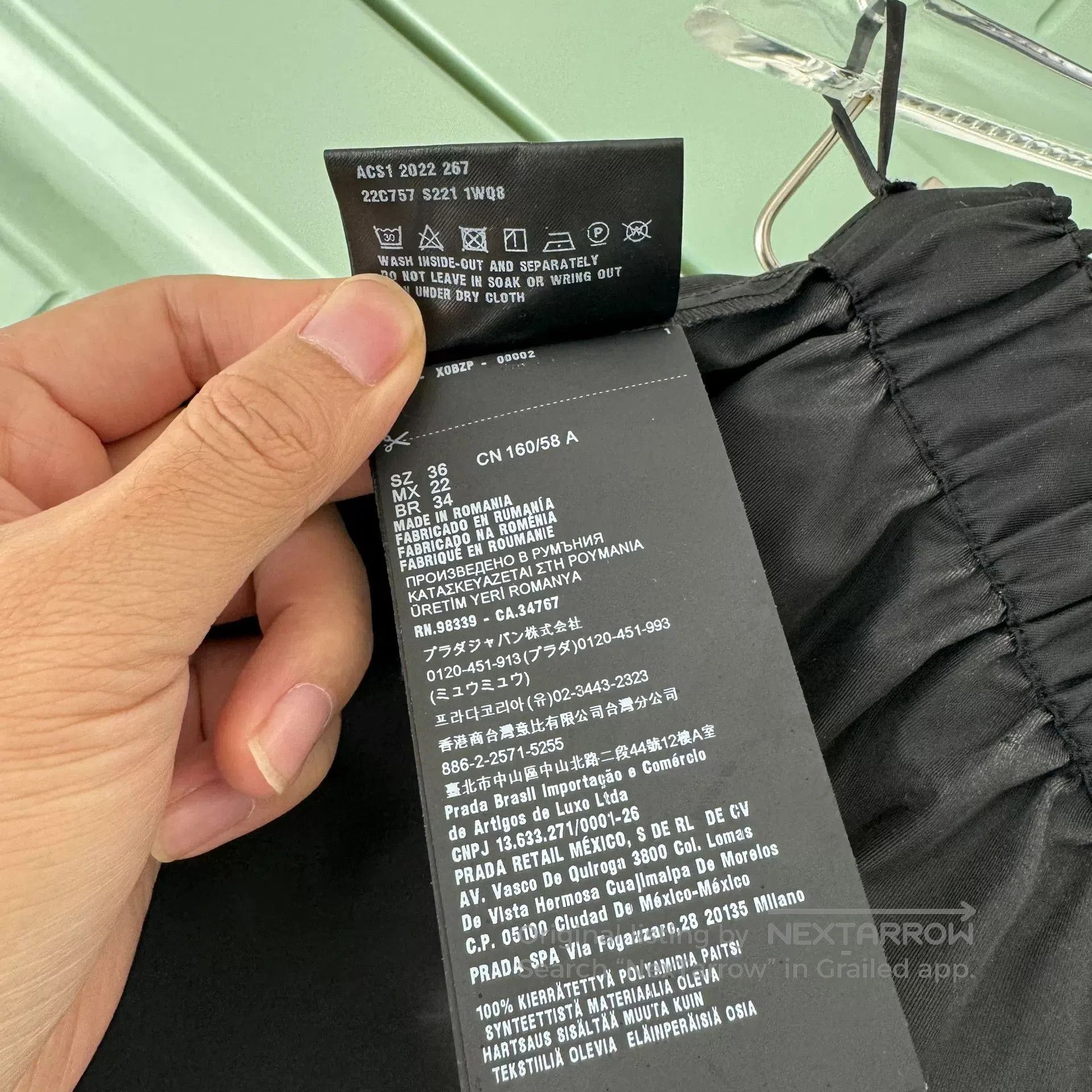 Prada Prada RE-NYLON Black Shorts Size 36. Size US 36 / EU 52 - 5 Thumbnail