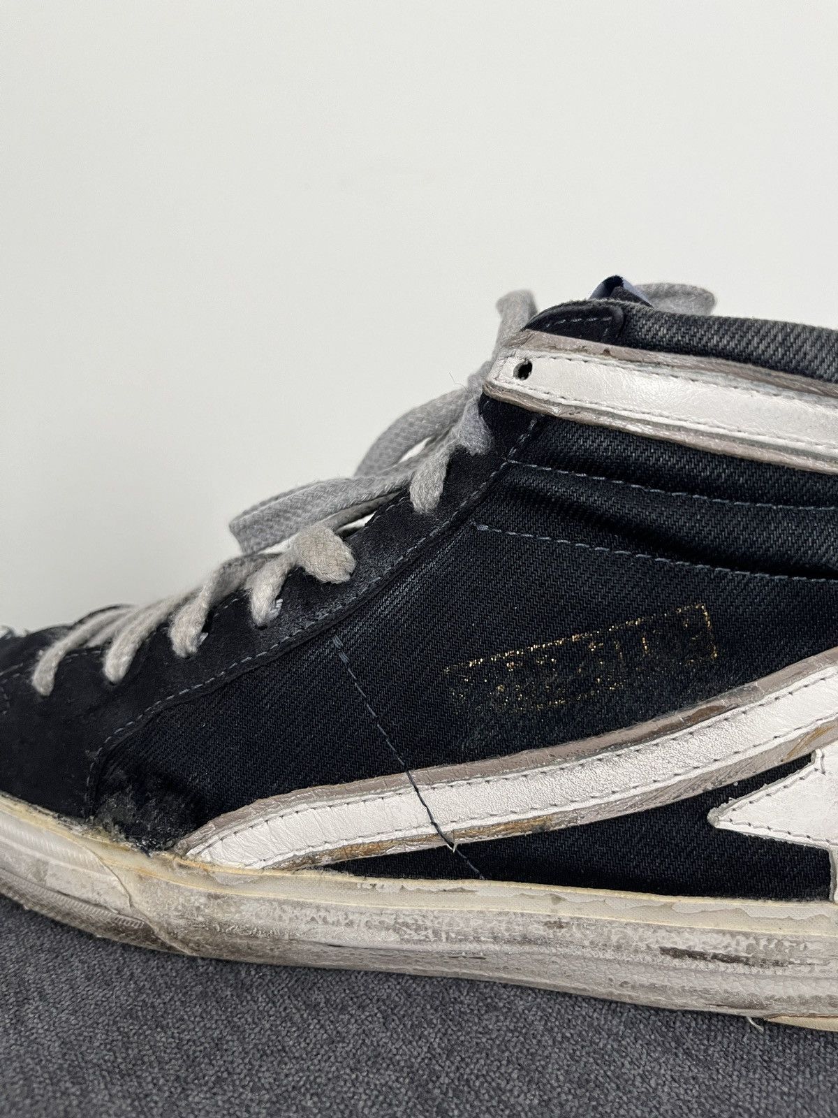 Golden Goose Golden Goose Slide Distressed Hi-top Sneakers Size US 7 / EU 40 - 14 Thumbnail