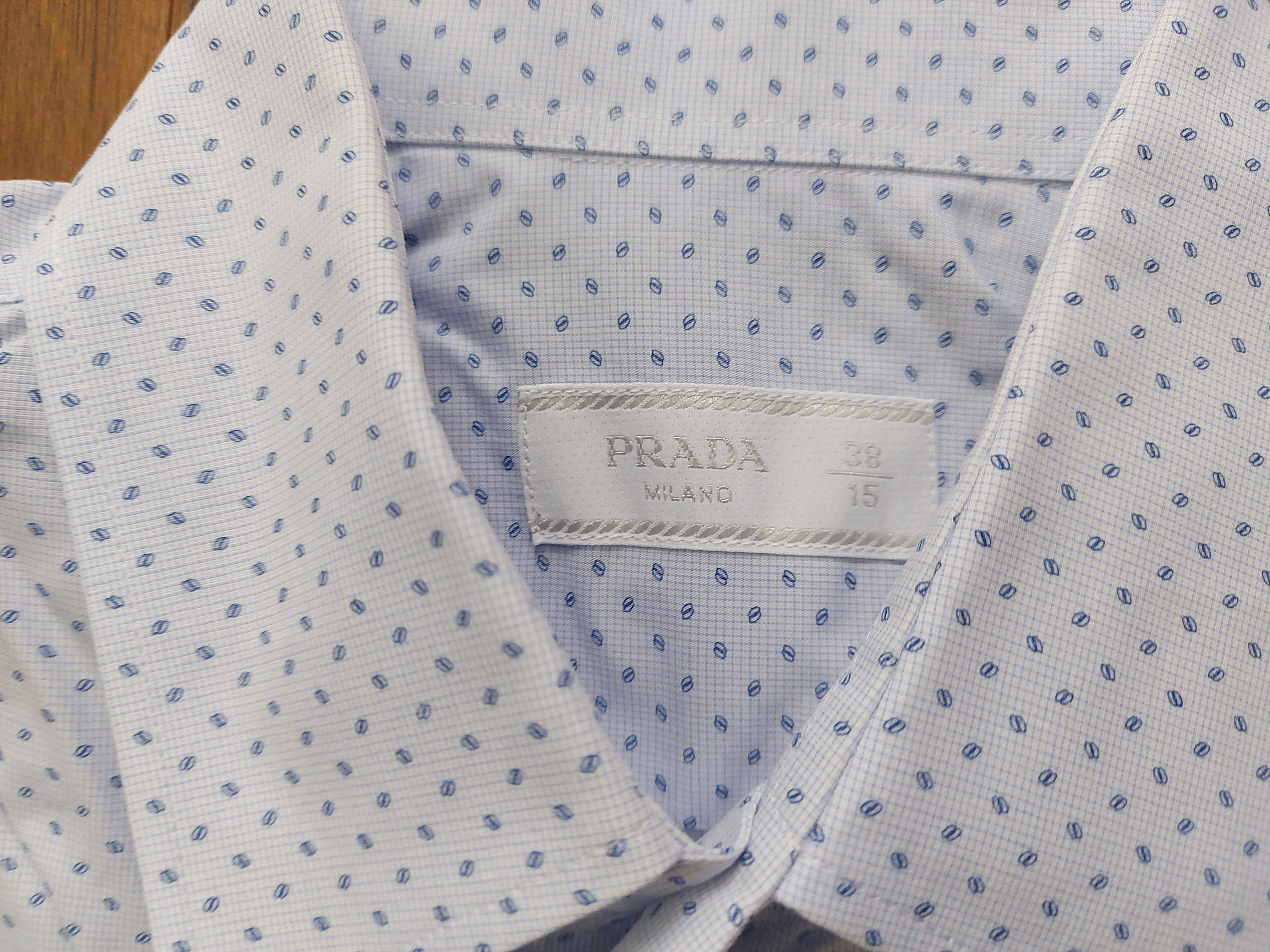 Prada Prada 2016 button-up short-sleeve shirt Size US S / EU 44-46 / 1 - 3 Thumbnail